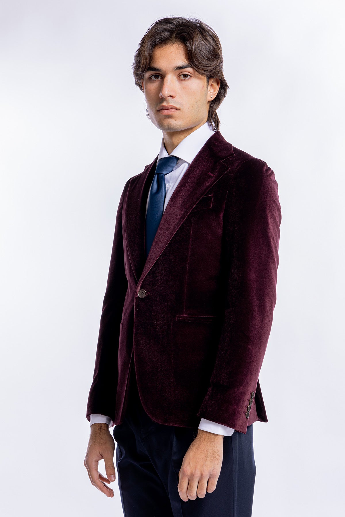 Giacca uomo monopetto bordeaux in velluto liscio sartoriale slim fit rever largo