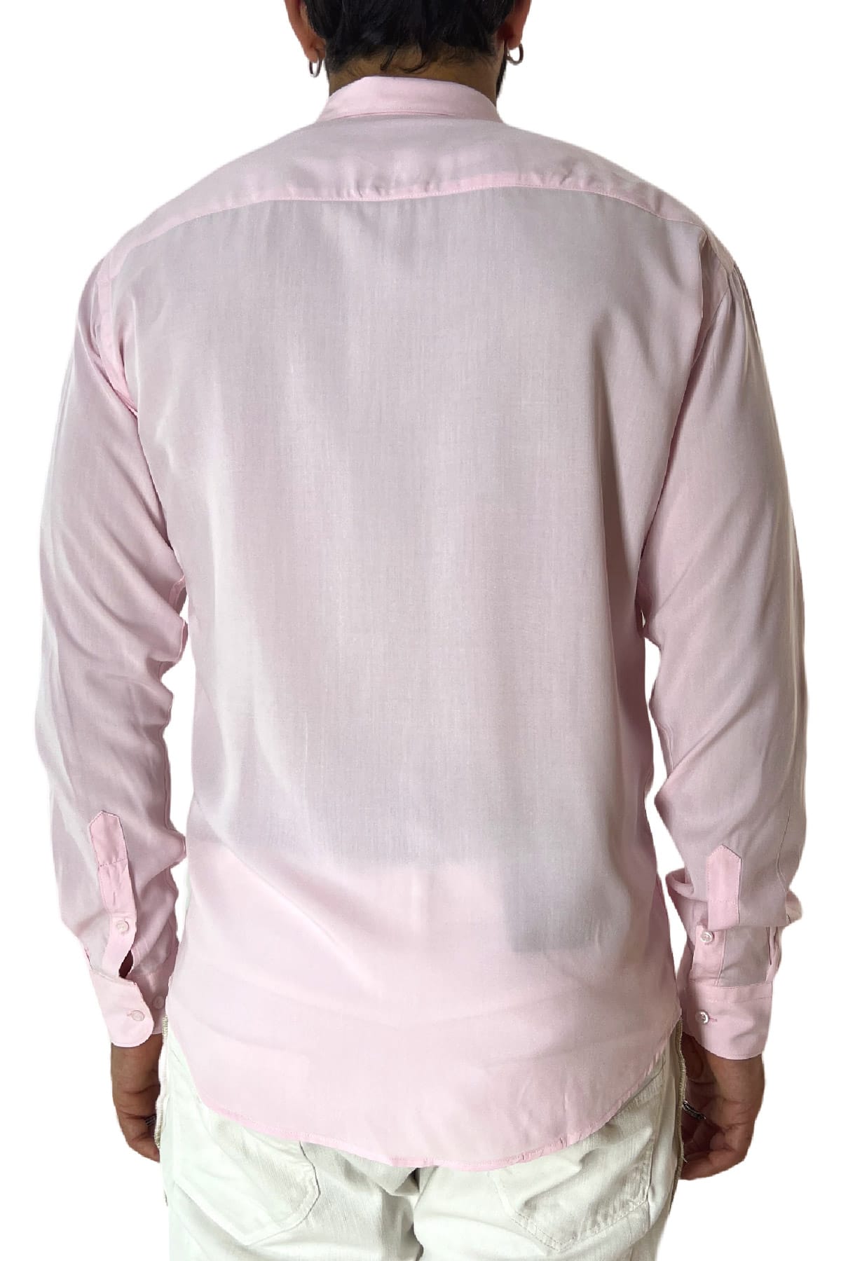 Camicia Uomo Casual In Viscosa effetto seta vestibilita comoda Collo Italiano Piccolo.