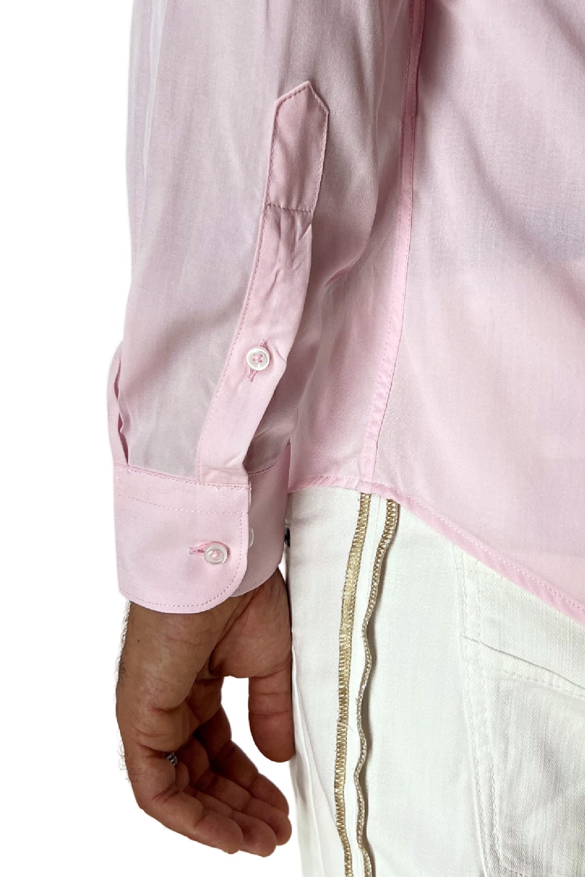 Camicia Uomo Casual In Viscosa effetto seta vestibilita comoda Collo Italiano Piccolo.