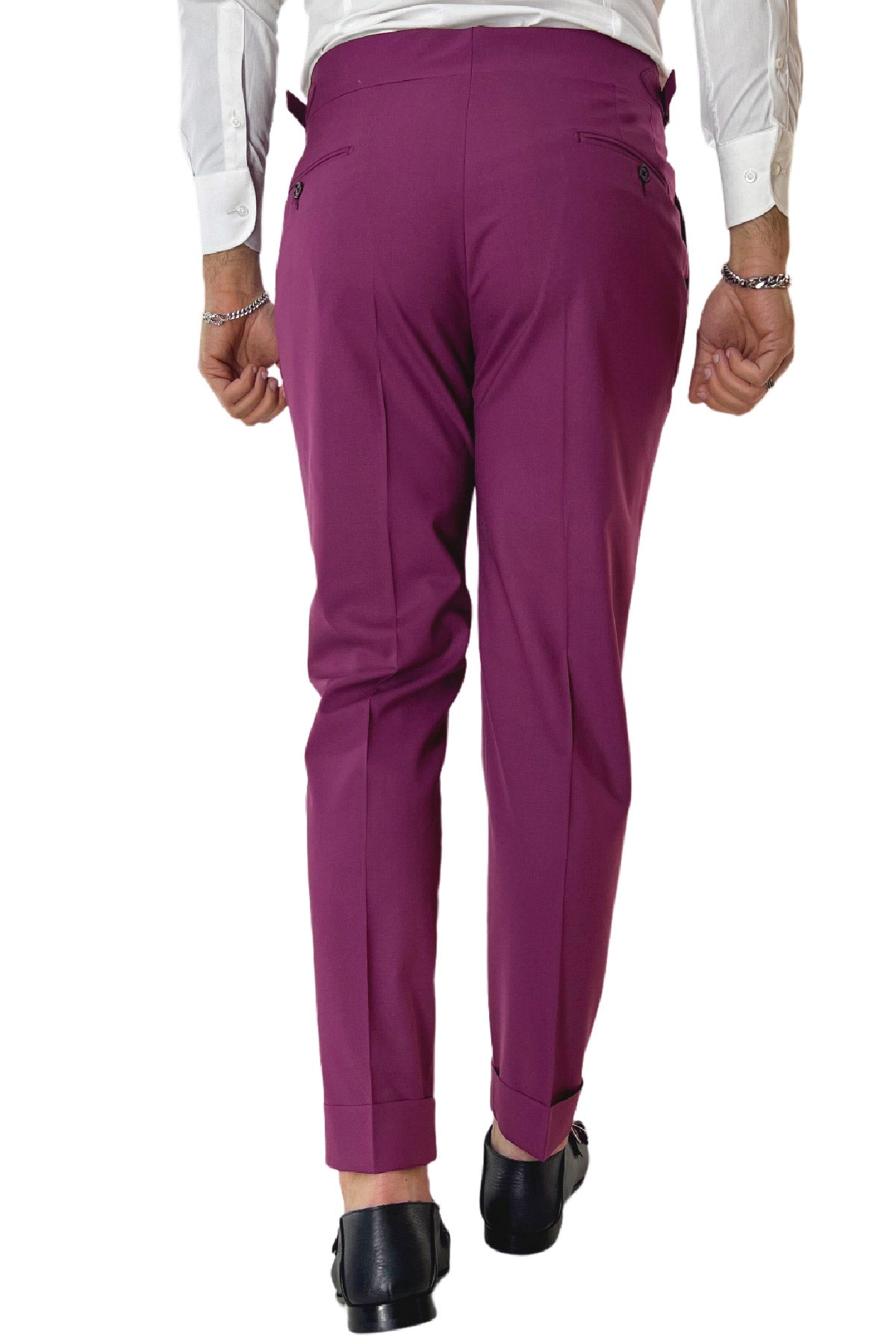 Pantalone uomo vinaccia in fresco lana 100's Holland & Sherry vita alta con pinces fibbie laterali e risvolto 4cm