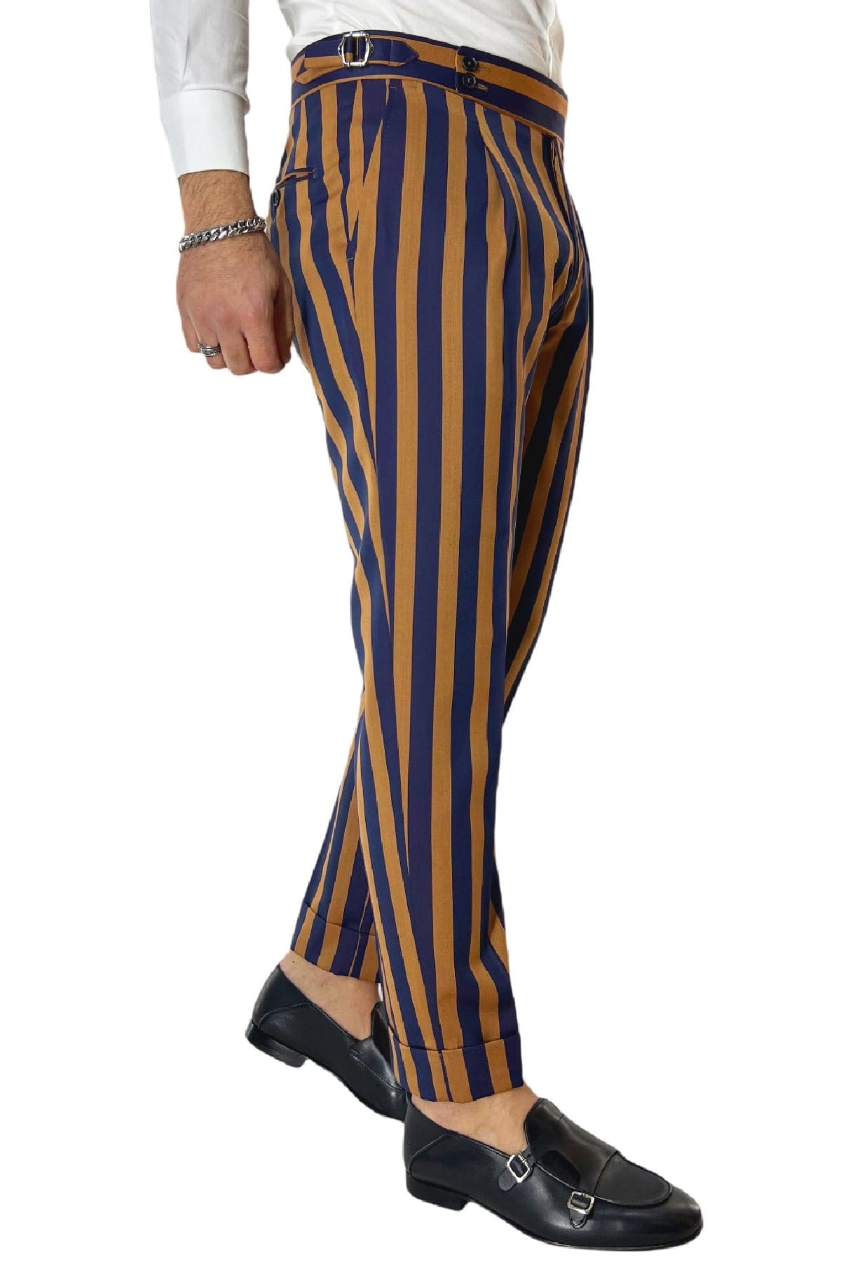 Pantalone uomo arancio riga blu in fresco lana 120's Holland & Sherry vita alta con pinces fibbie laterali e risvolto 4cm