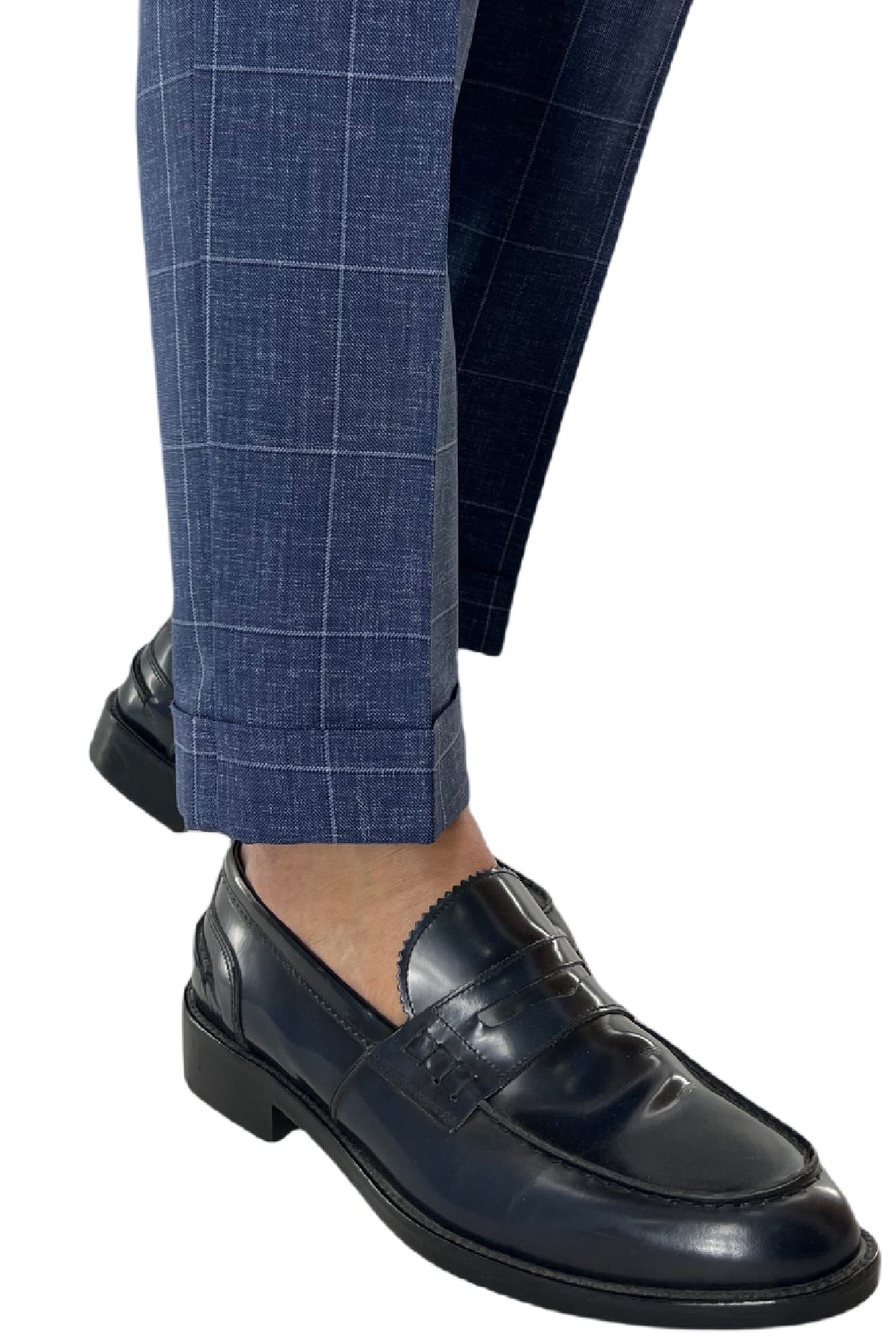 Pantalone uomo blu denim fantasia quadri fresco lana 250 grammi vita alta con pinces fibbie laterali e risvolto 4cm