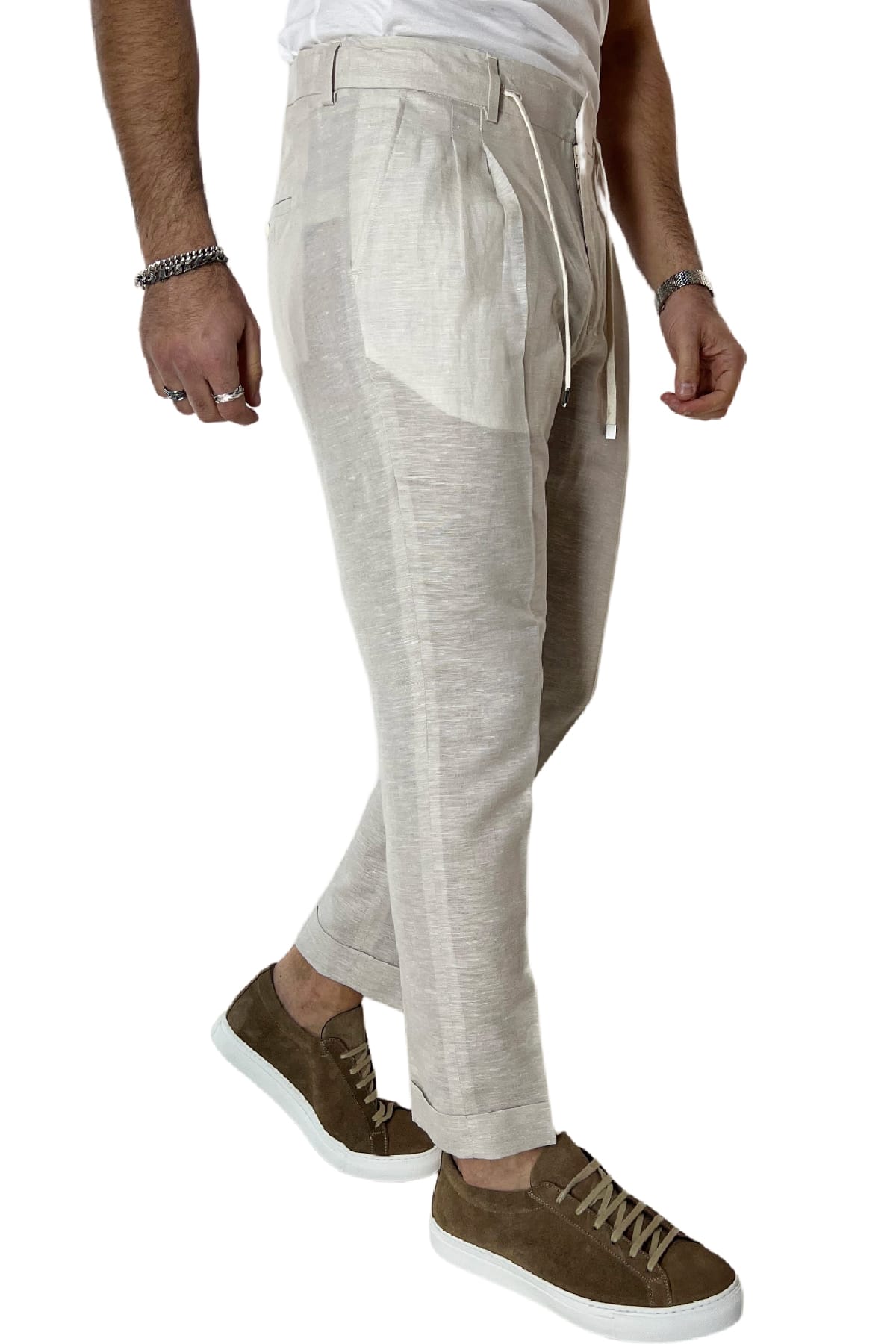 Pantalaccio uomo beige in lino e cotone tasca america con doppia pence e laccio in vita risvolto 4cm