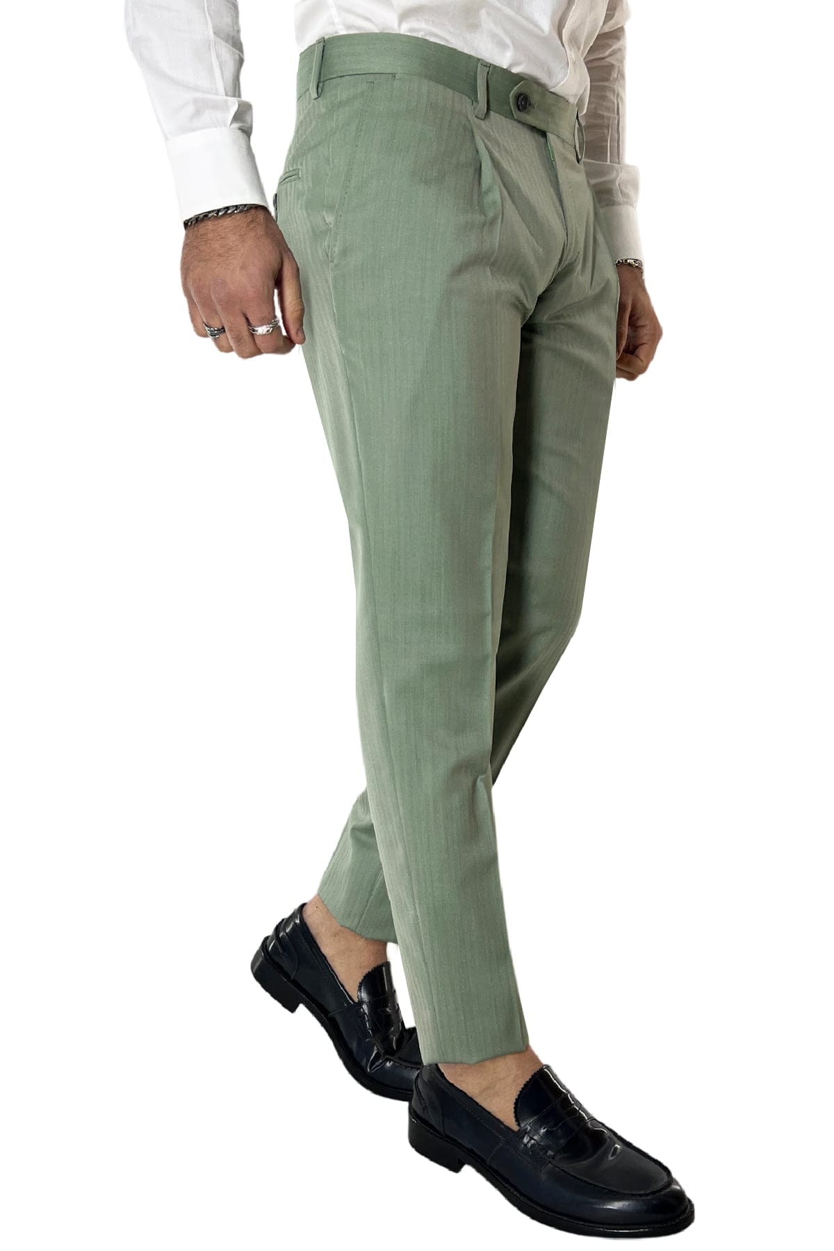 Pantalone uomo verde Solaro in fresco lana e seta Holland & Sherry vita alta con una pinces e risvolto 4cm