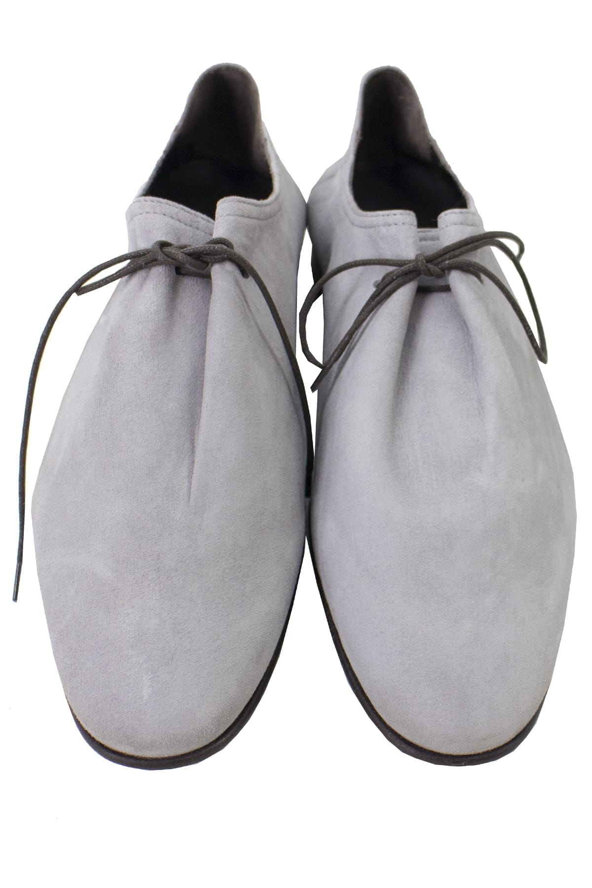 Scarpe basse da uomo grigie in camoscio con chiusura laccio e suola in cuoio made in italy