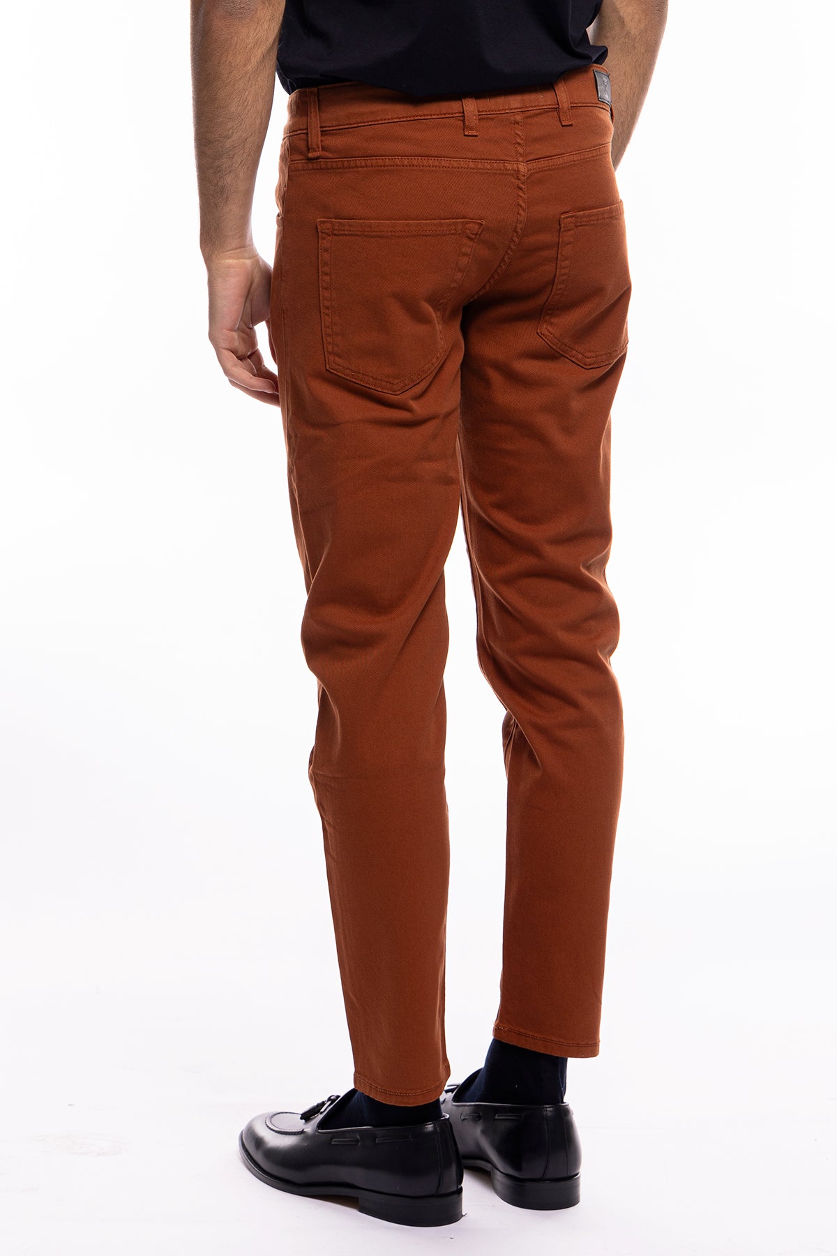 Jeans uomo arancio tinta unita modello 5 tasche slim fit estivo made in italy