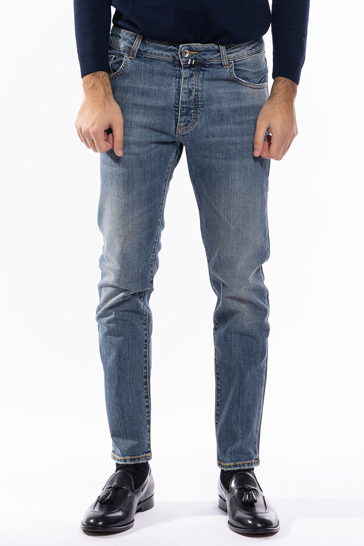 Jeans da uomo con sfumature beige modello 5 tasche slim fit made in italy