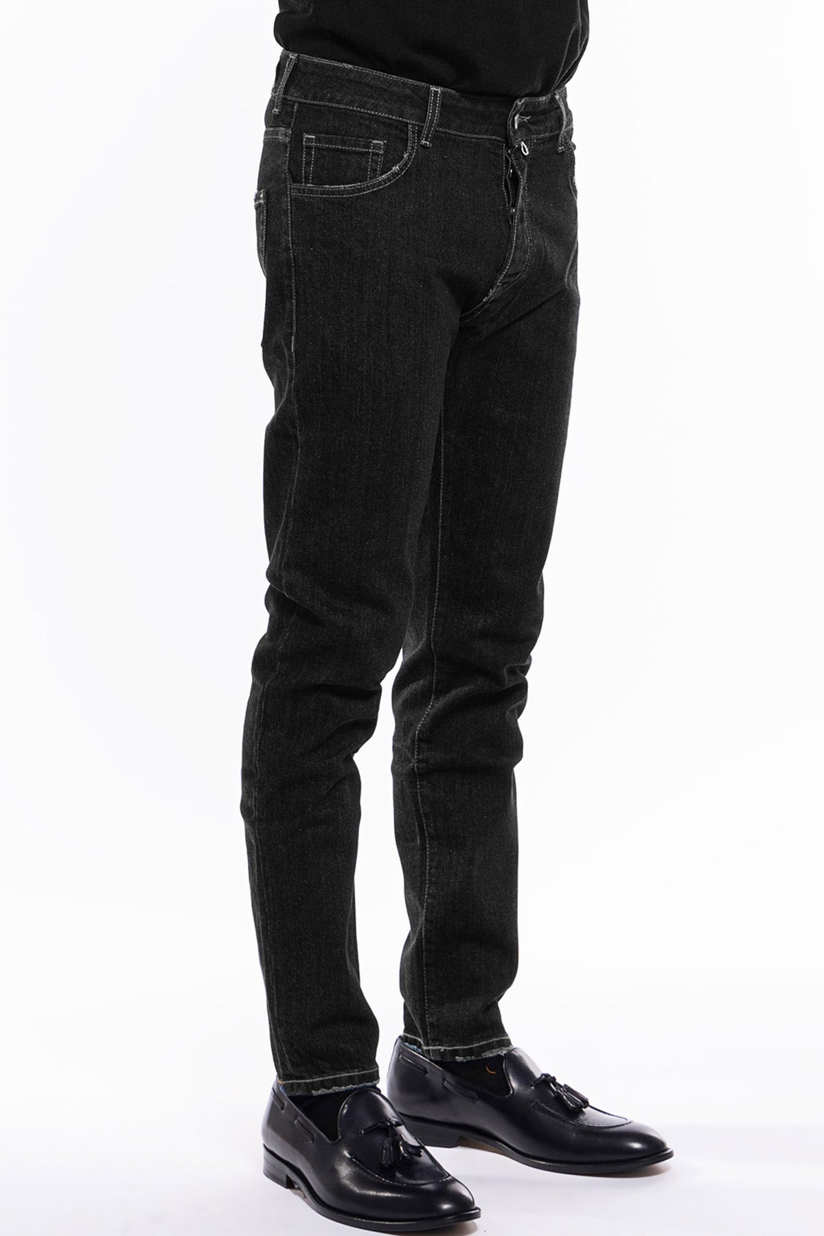 Jeans da uomo nero lavaggio zero modello 5 tasche slim fit made in italy