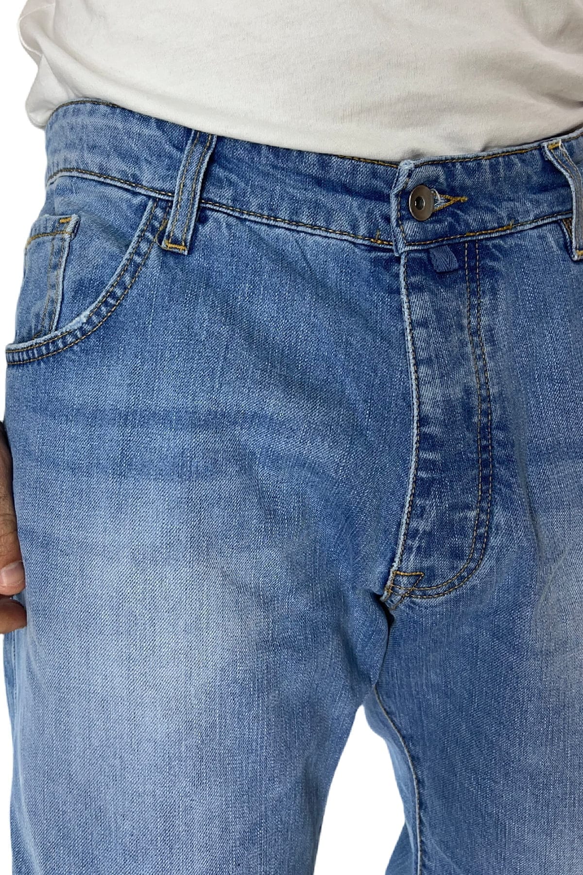 Jeans da uomo lavaggio chiaro modello 5 tasche regular fit made in italy