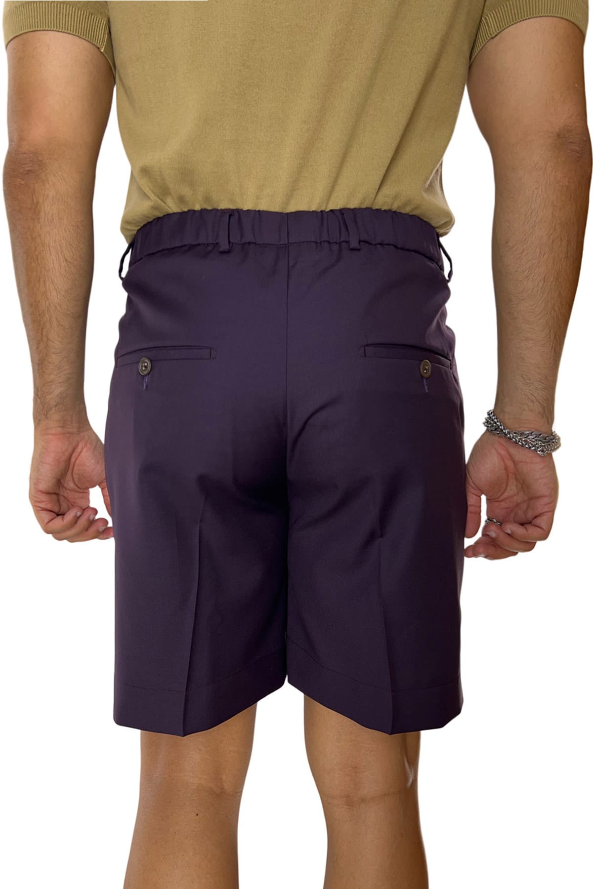 Bermuda uomo viola in fresco lana 120's Holland & Sherry con mezza coulisse doppia pinces e tasca america