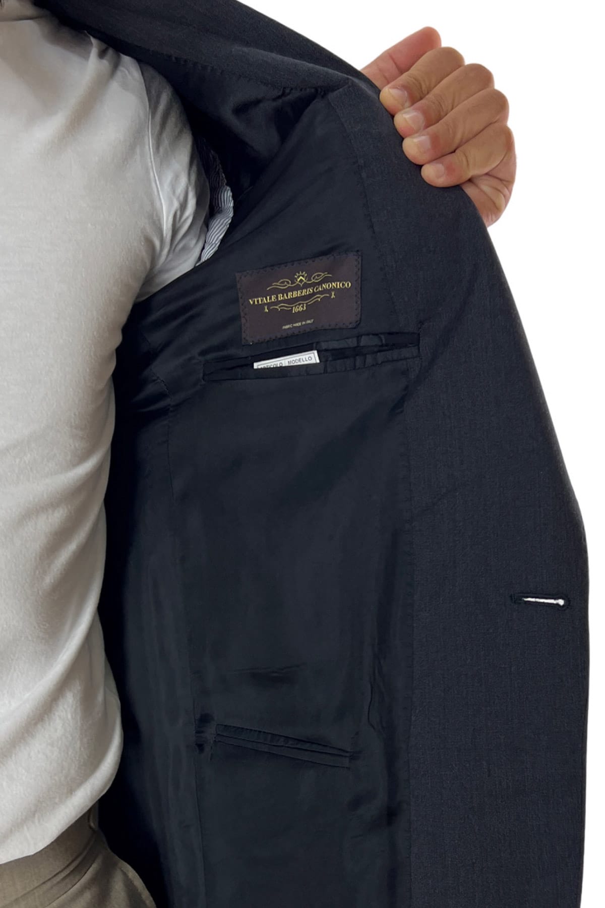 Giacca uomo monopetto grigio scuro in fresco lana 240 grammi Vitale Barberis Canonico