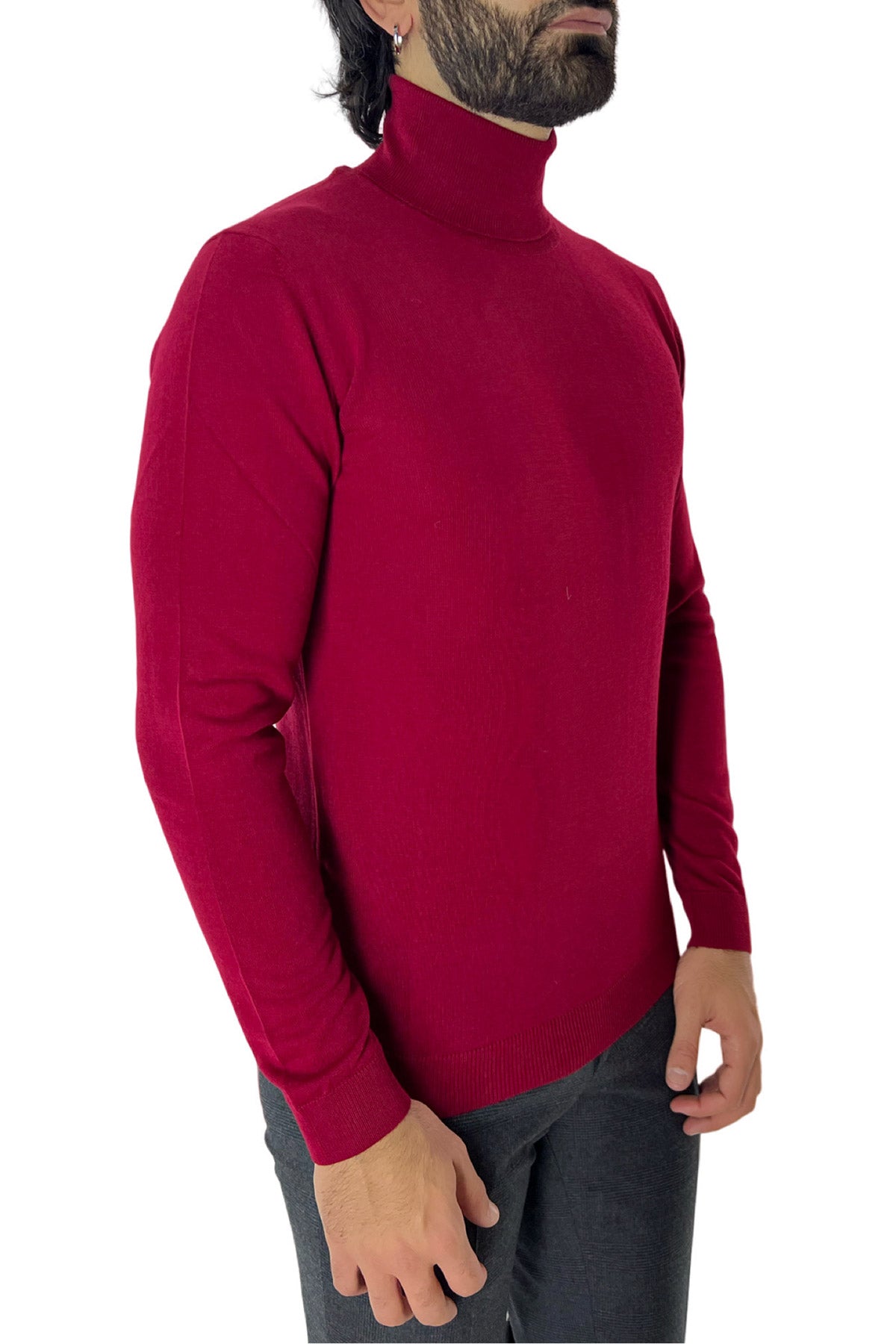 Maglione collo alto uomo rosso in lana merinos slim fit made in italy tinta unita