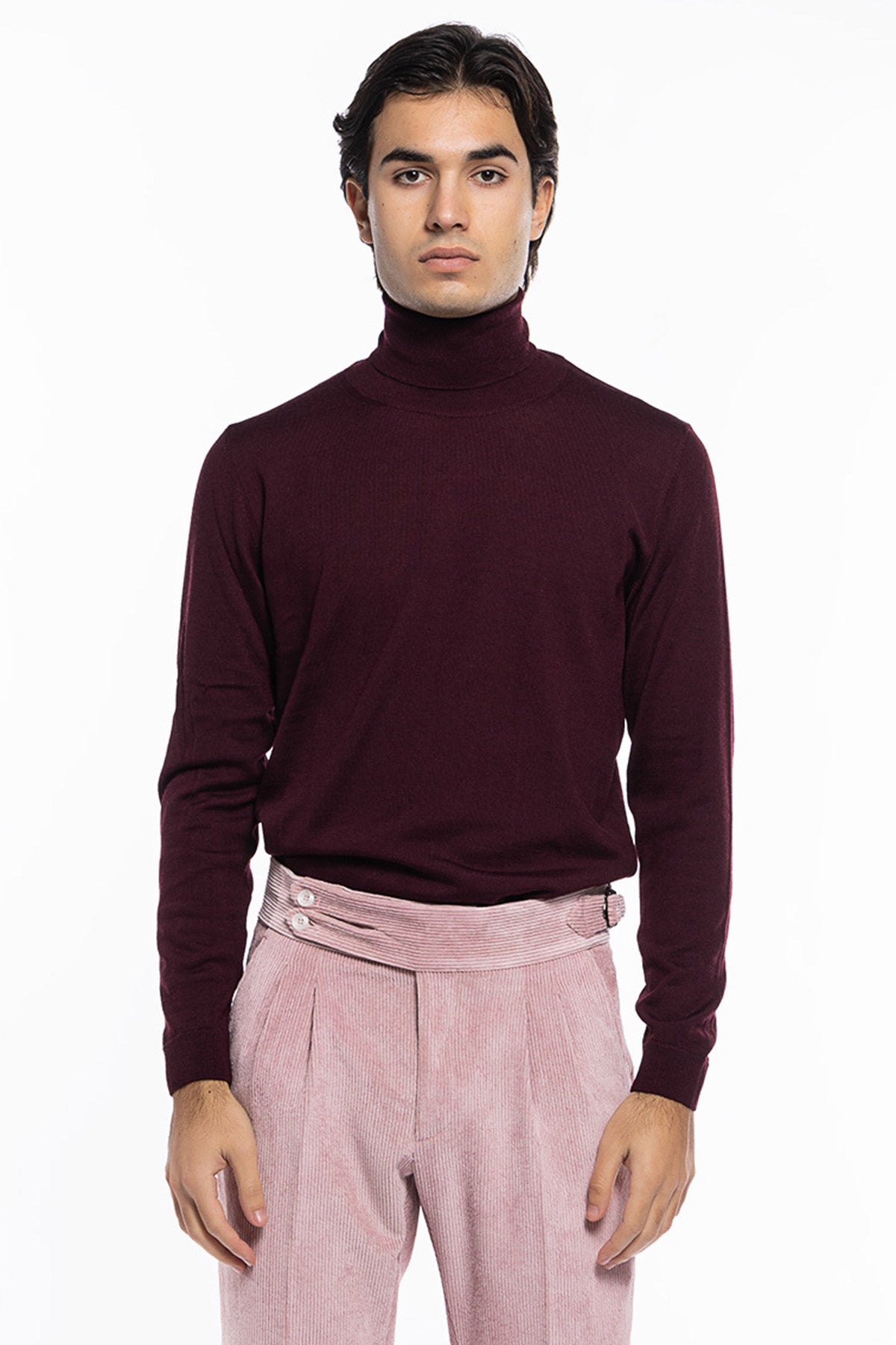 Maglione collo alto uomo bordeaux in lana merinos slim fit made in italy tinta unita