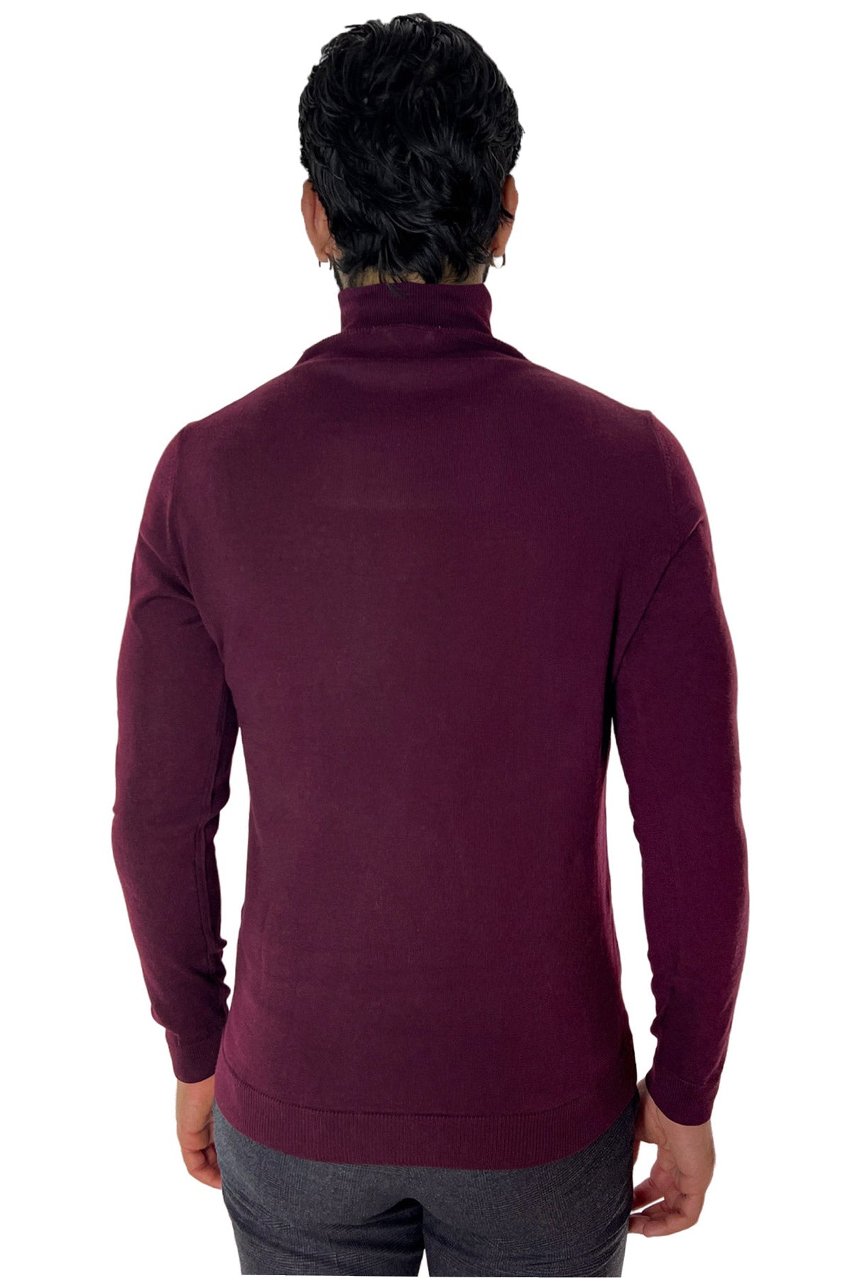 Maglione collo alto uomo bordeaux in lana merinos slim fit made in italy tinta unita