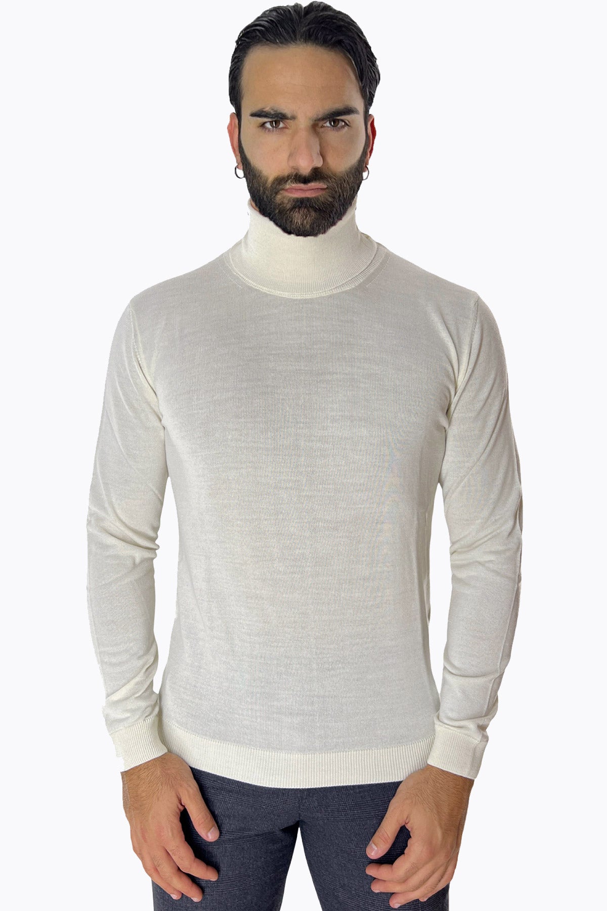 Maglione collo alto uomo panna in lana merinos slim fit made in italy tinta unita