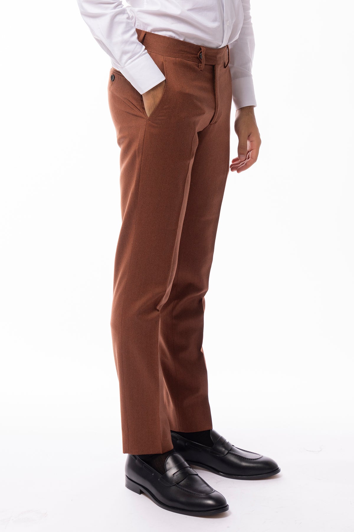 Pantalone uomo coccio in lana 100% tinta unita tasca america orlo a mano