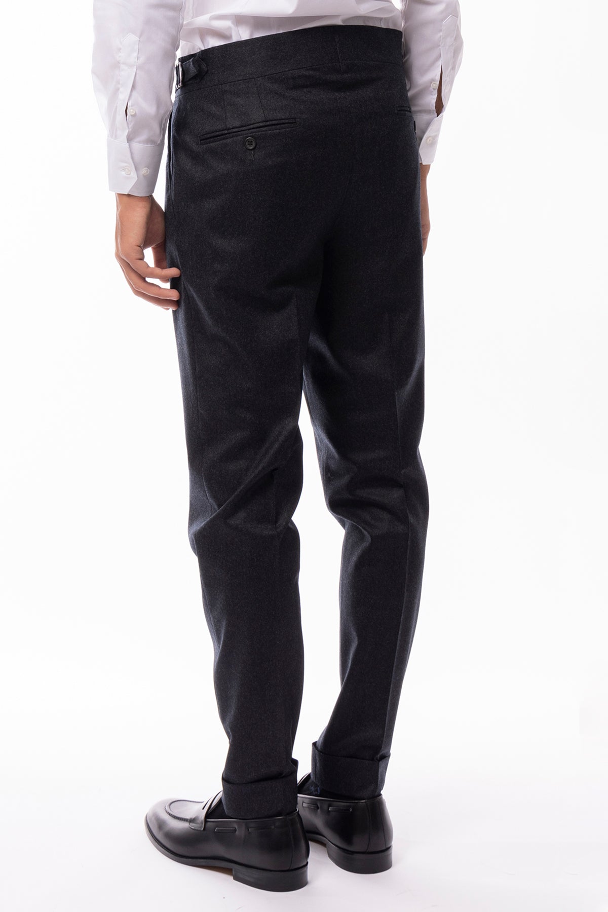 Pantalone uomo grigio scuro vita alta tasca america in lana flanella con pinces e fibbie laterali Vitale Barberis Canonico