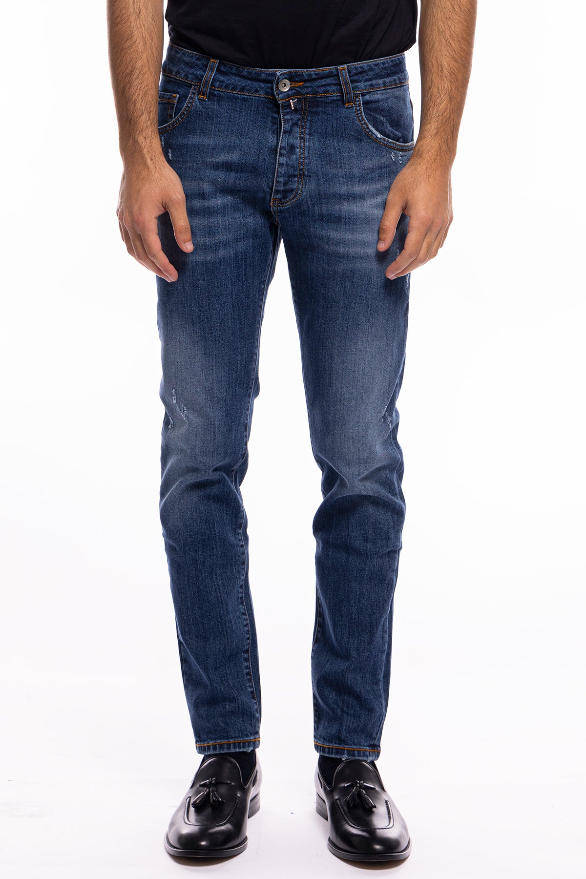 Jeans da uomo con strappi lavaggio medio con sabbiature bianche modello 5 tasche