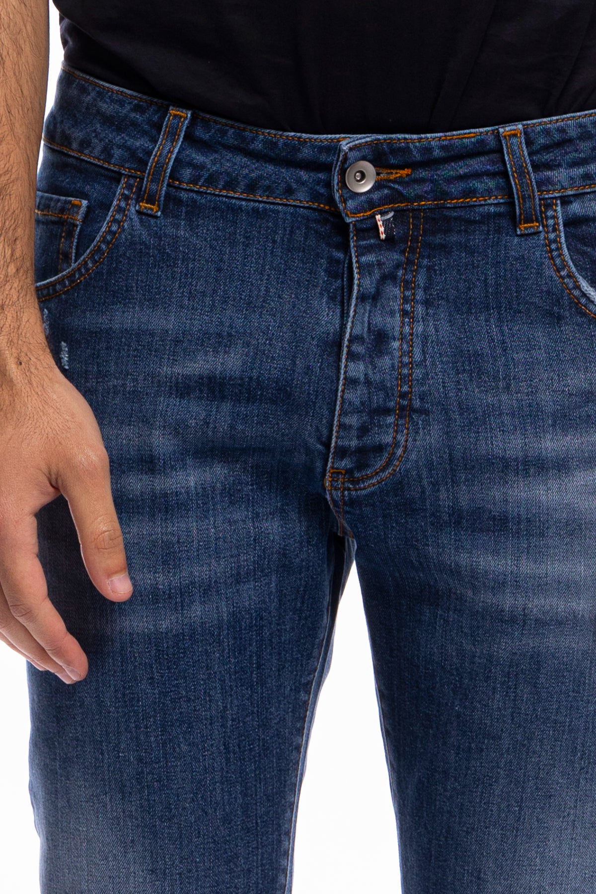 Jeans da uomo con strappi lavaggio medio con sabbiature bianche modello 5 tasche