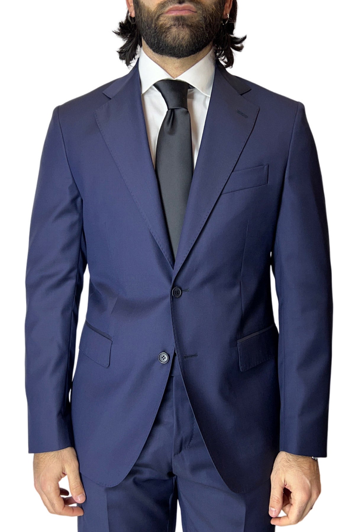 Giacca uomo monopetto navy blu tinta unita in fresco lana super 130's
Vestibilità Regular Fit Rever classico