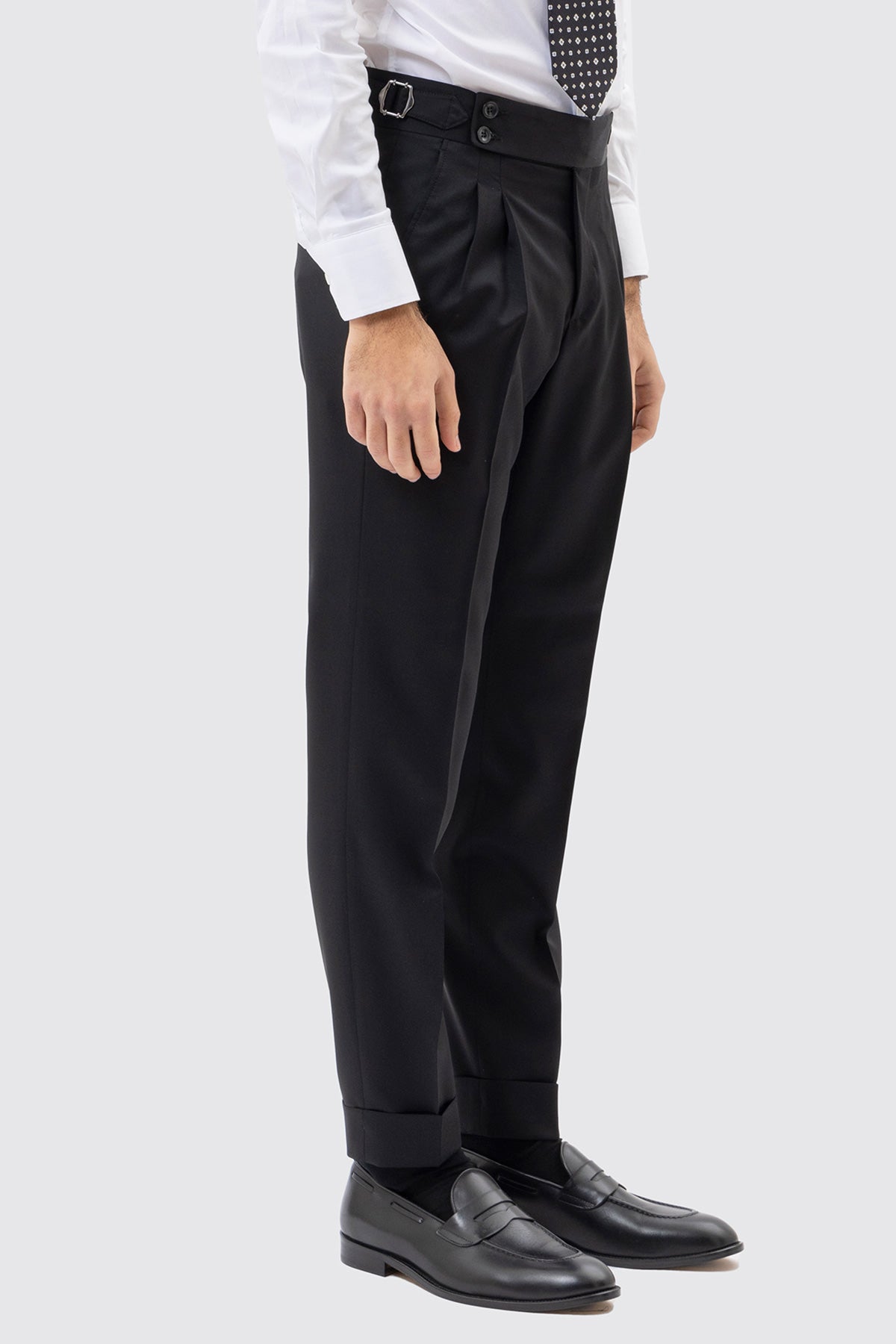 Pantalone uomo nero vita alta doppia pinces in fresco lana super 130's Vitale Barberis Canonico risvolto 5cm