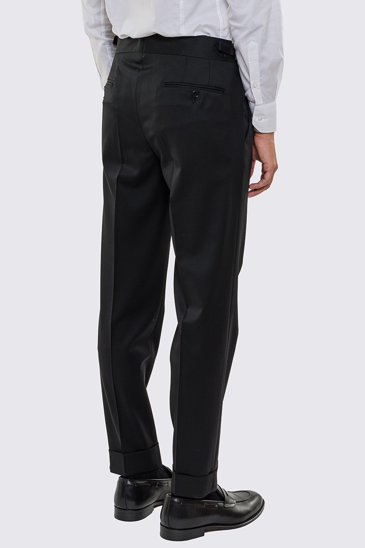 Abito smoking monopetto nero da uomo in fresco lana super 130's Vitale Barberis Canonico con rever a Lancia largo in raso