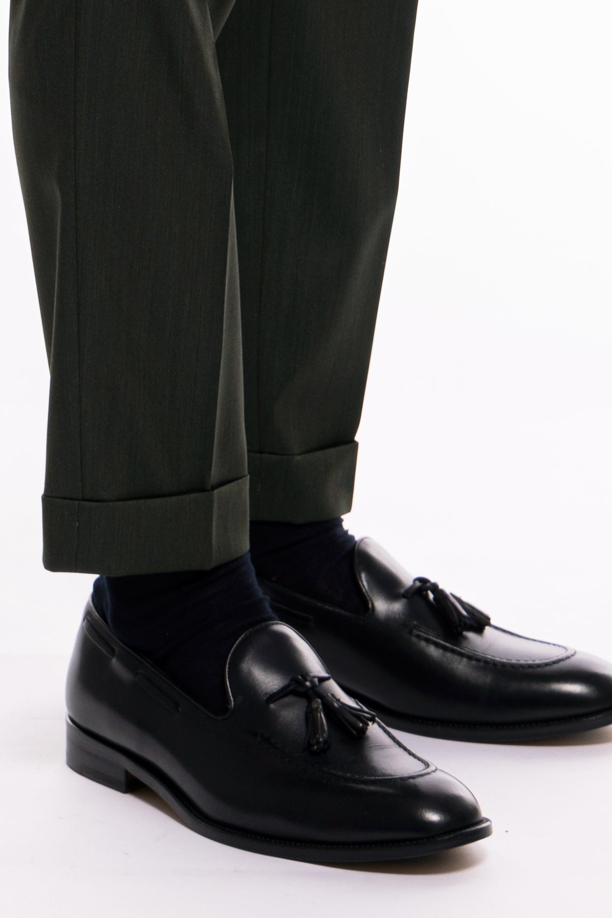 Pantalone uomo verde militare Solaro vita alta doppia pinces in fresco lana e seta Vitale Barberis Canonico