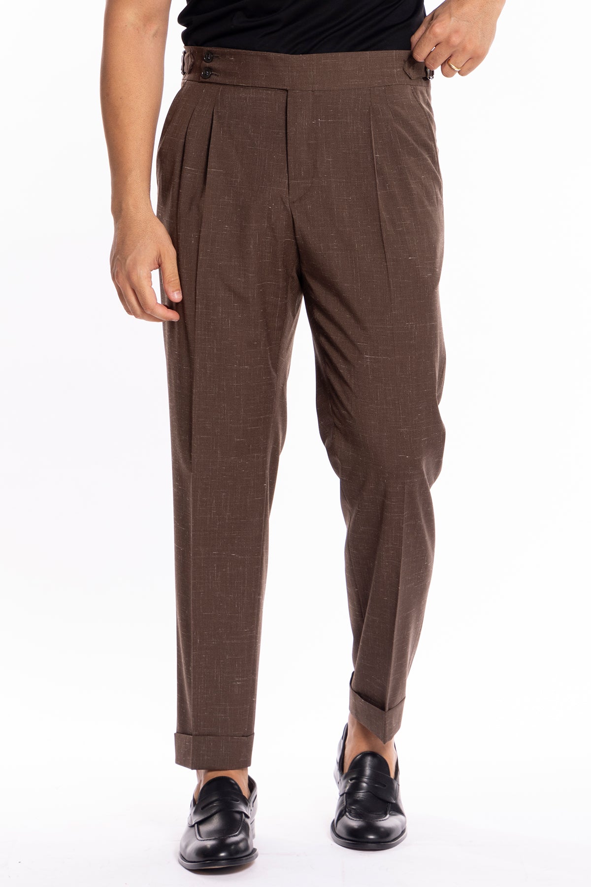 Pantalone uomo marrone fantasia pied de poule vita alta doppia pinces in fresco lana misto