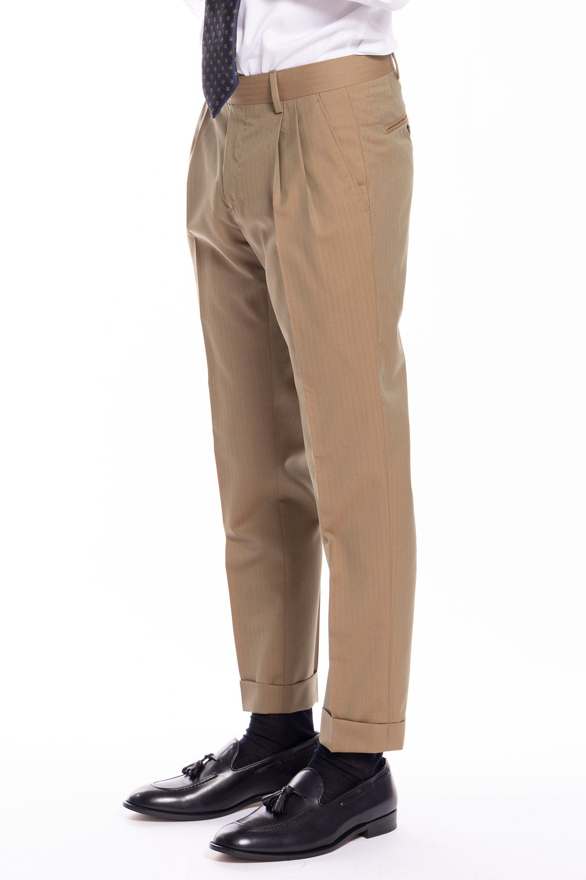 Pantalone uomo fango chiusura prolungata doppia pinces in fresco lana super 100's e seta Solaro Holland & Sherry