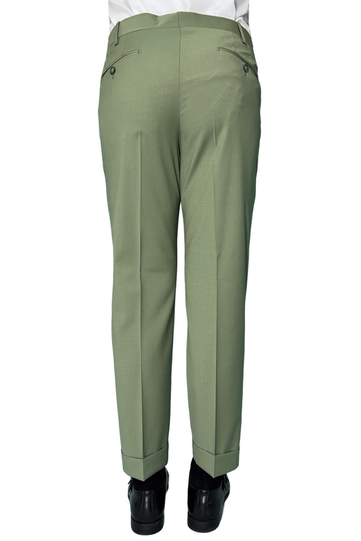 Pantalone uomo verde salvia chiusura prolungata doppia pinces in fresco lana misto