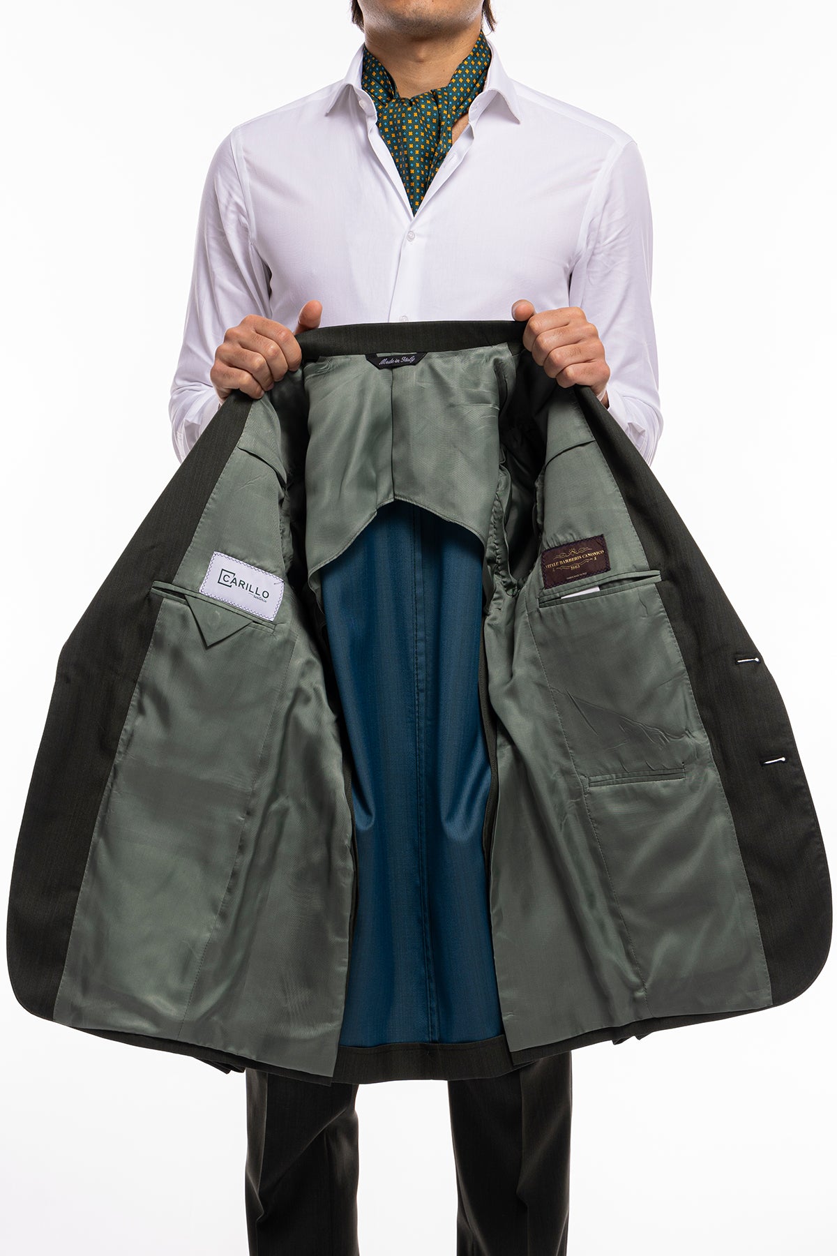 Giacca uomo monopetto verde militare Solaro in fresco lana e seta Vitale Barberis Canonico Rever a lancia