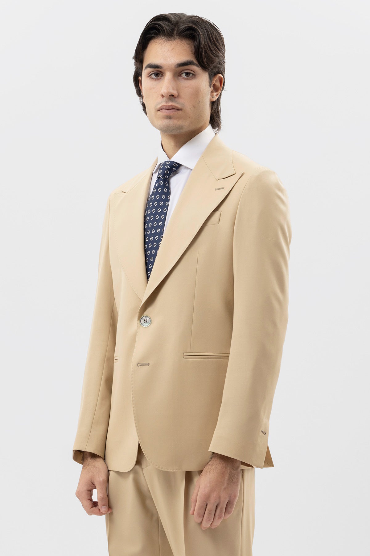 Abito uomo monopetto Beige fresco lana super 140's Holland & Sherry Rever a lancia .
