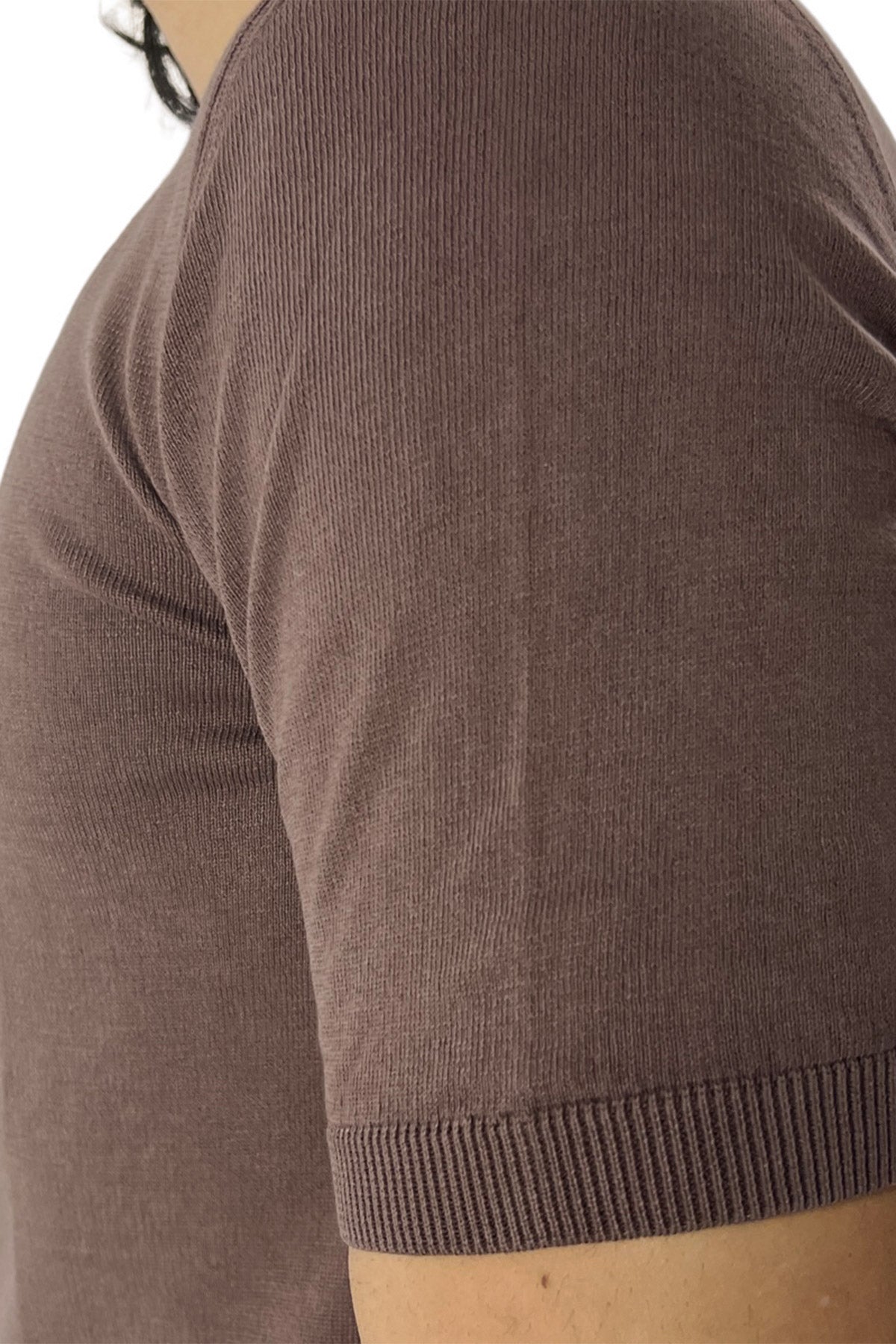 Maglioncino da uomo Marrone mezze maniche 100% cotone stone wash di filo finezza 14 tinta unita