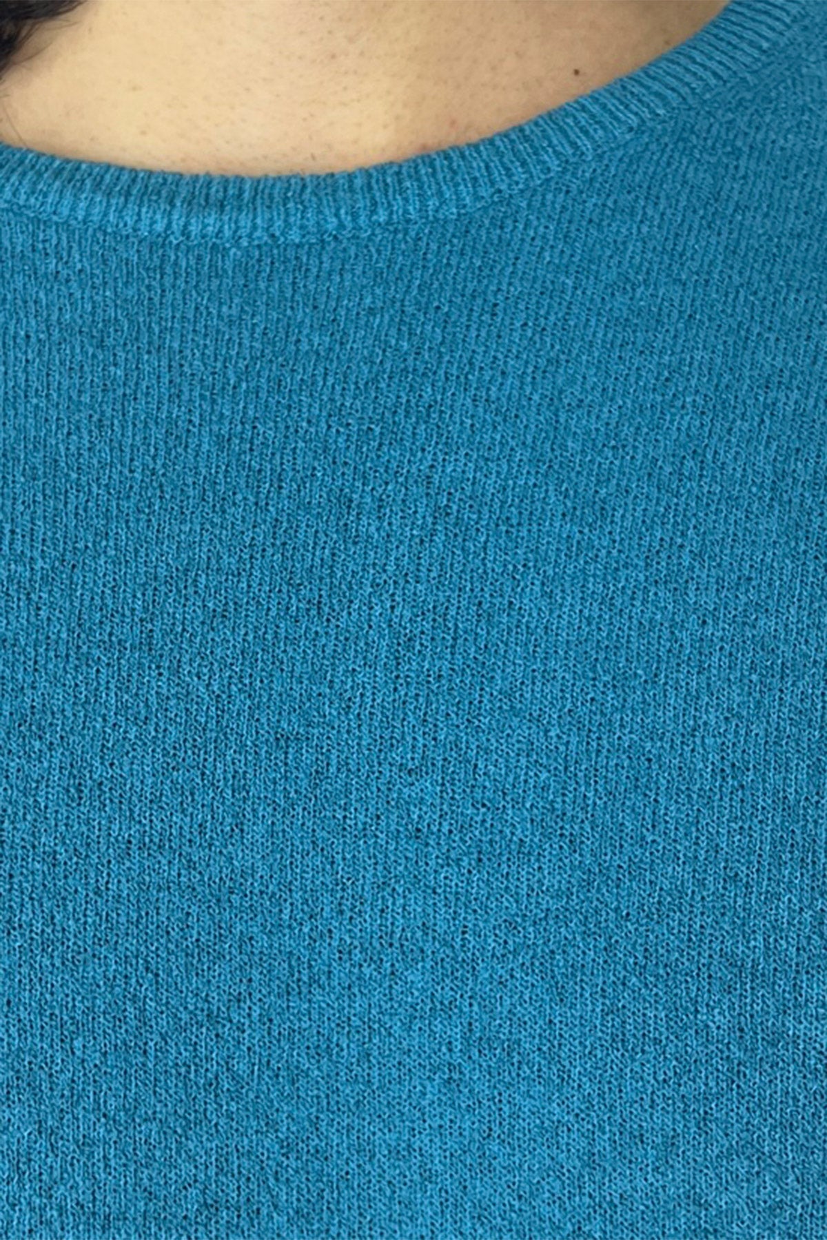 Maglioncino da uomo Azzurro mezze maniche 100% cotone effetto spugna  tinta unita