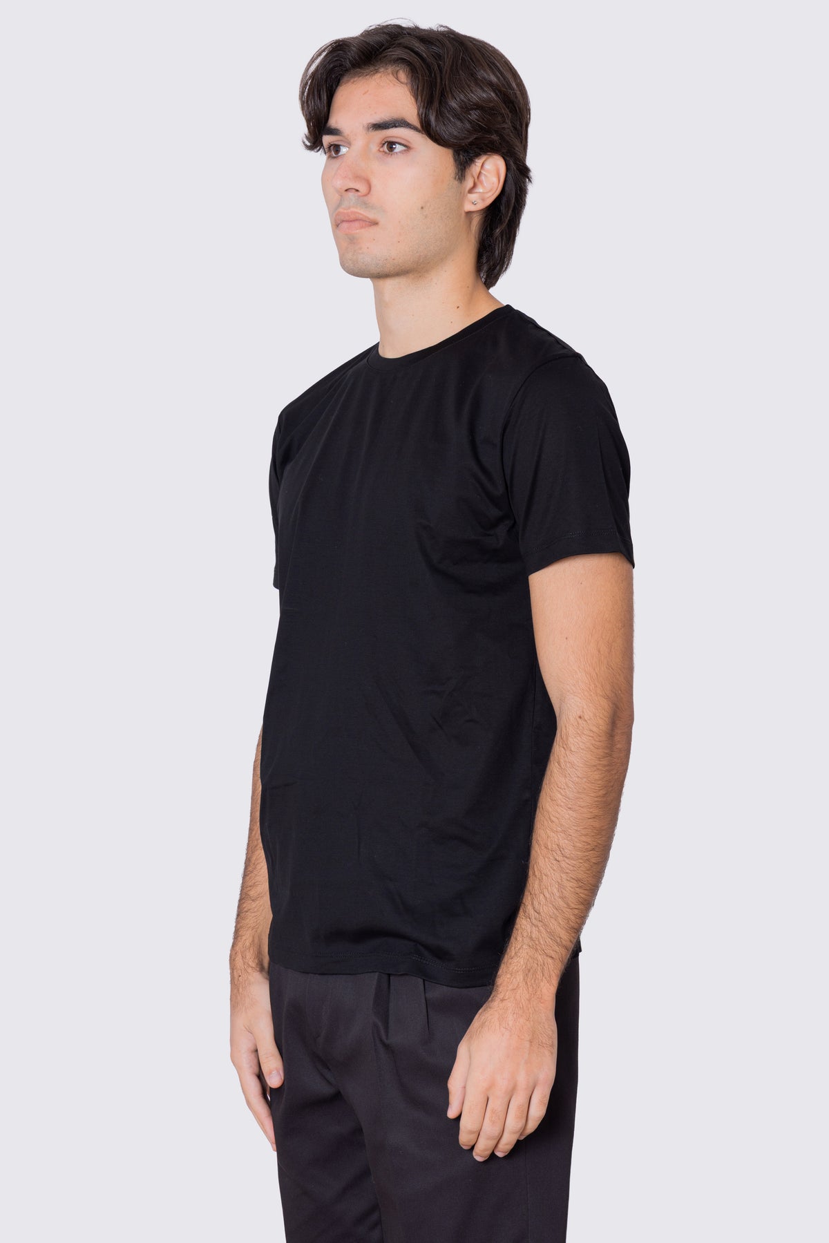 Men's black mercerized cotton t-shirt 100% cotton slim fit solid color Made In Italy.