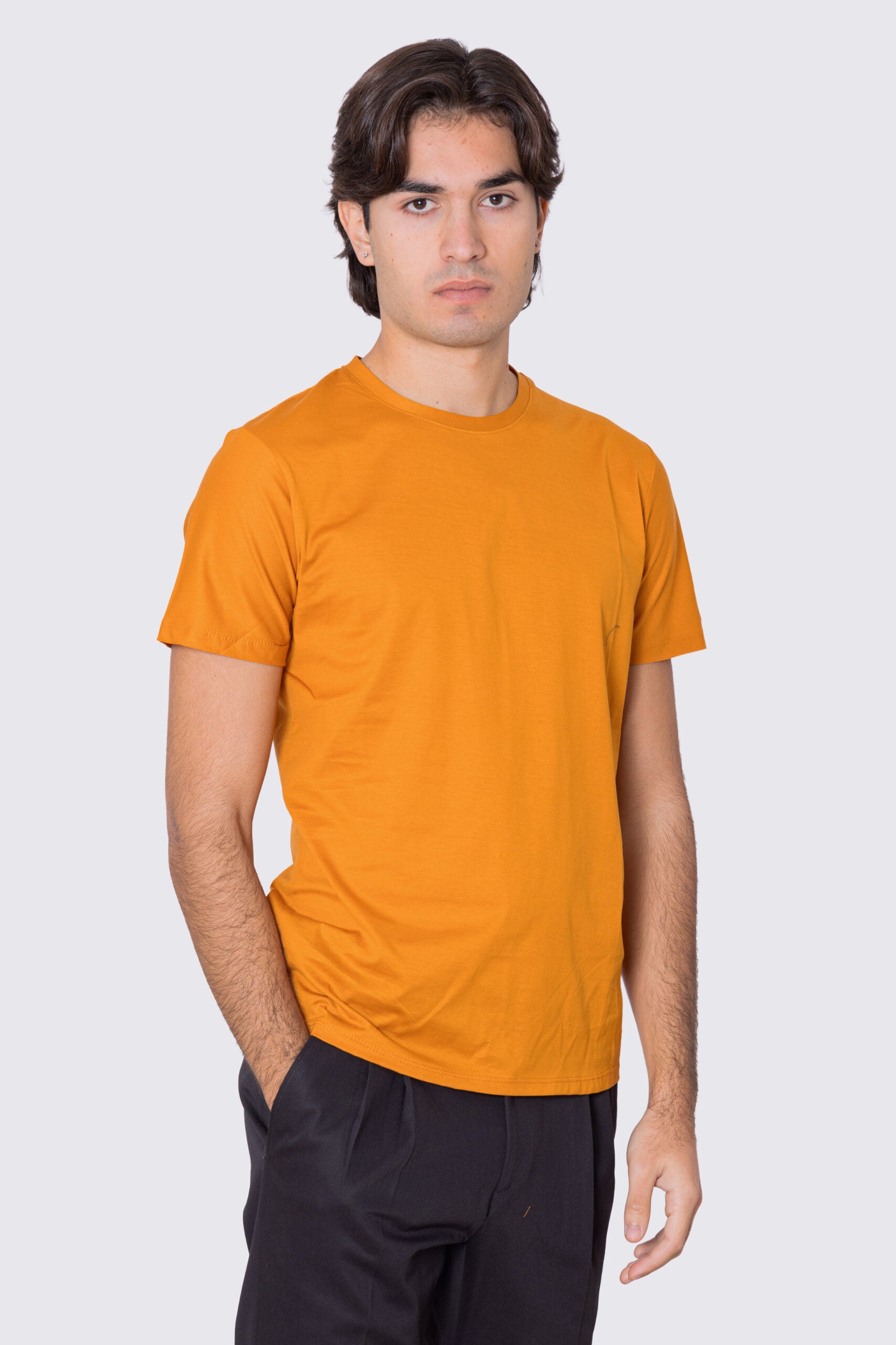 T-shirt da uomo filo di scozia arancio 100% cotone slim fit tinta unita Made In Italy.