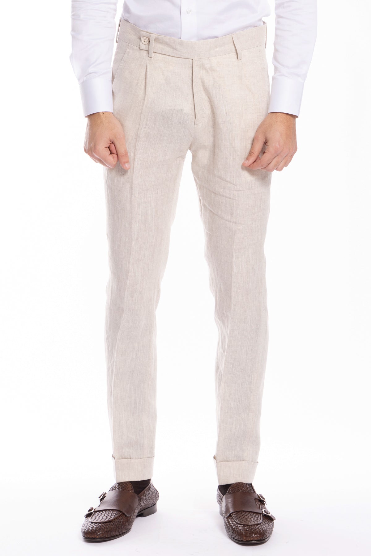 Pantalone uomo beige di lino 100%  tasca america con una pinces e risvolto 4cm