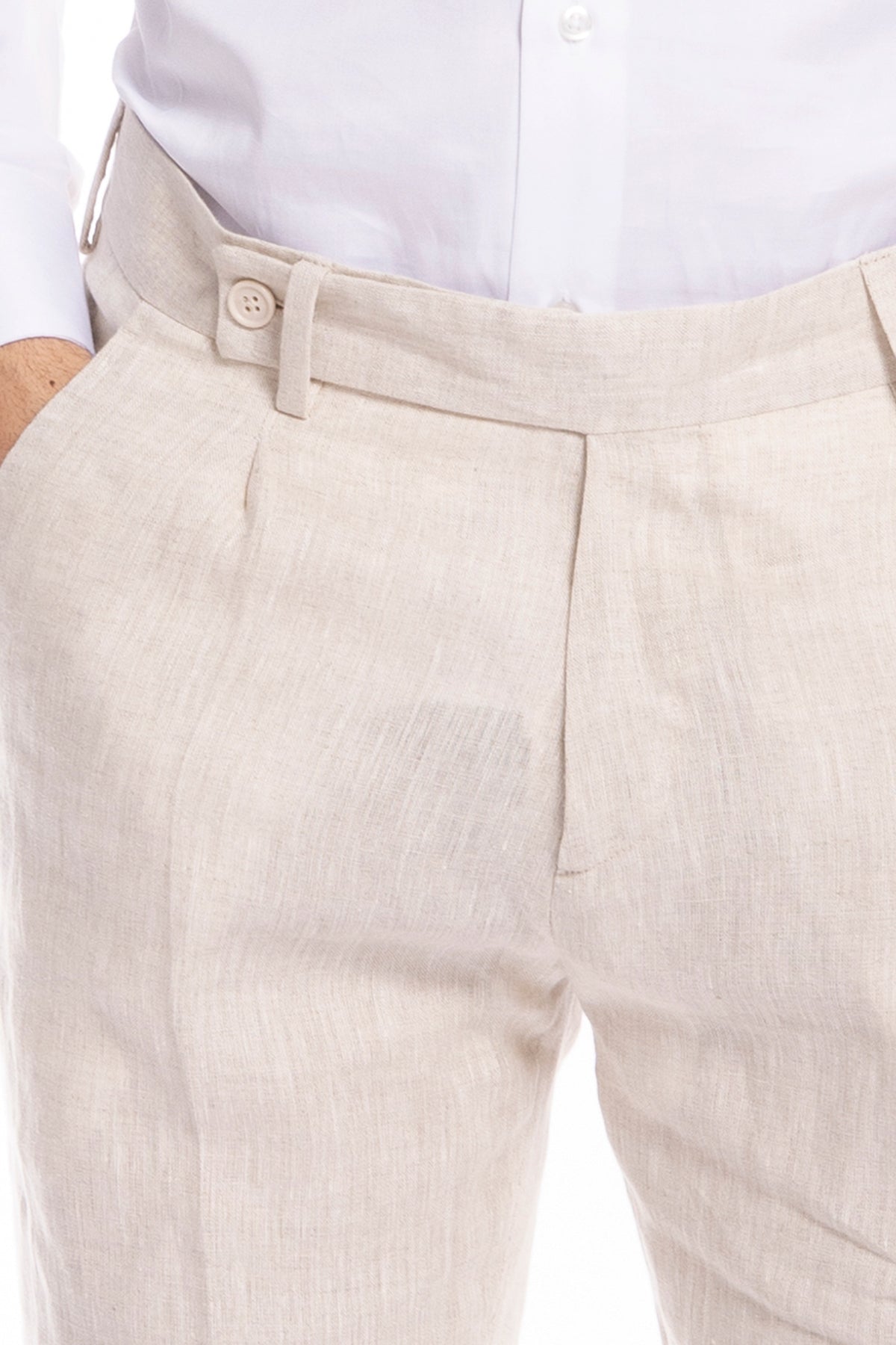 Pantalone uomo beige di lino 100%  tasca america con una pinces e risvolto 4cm