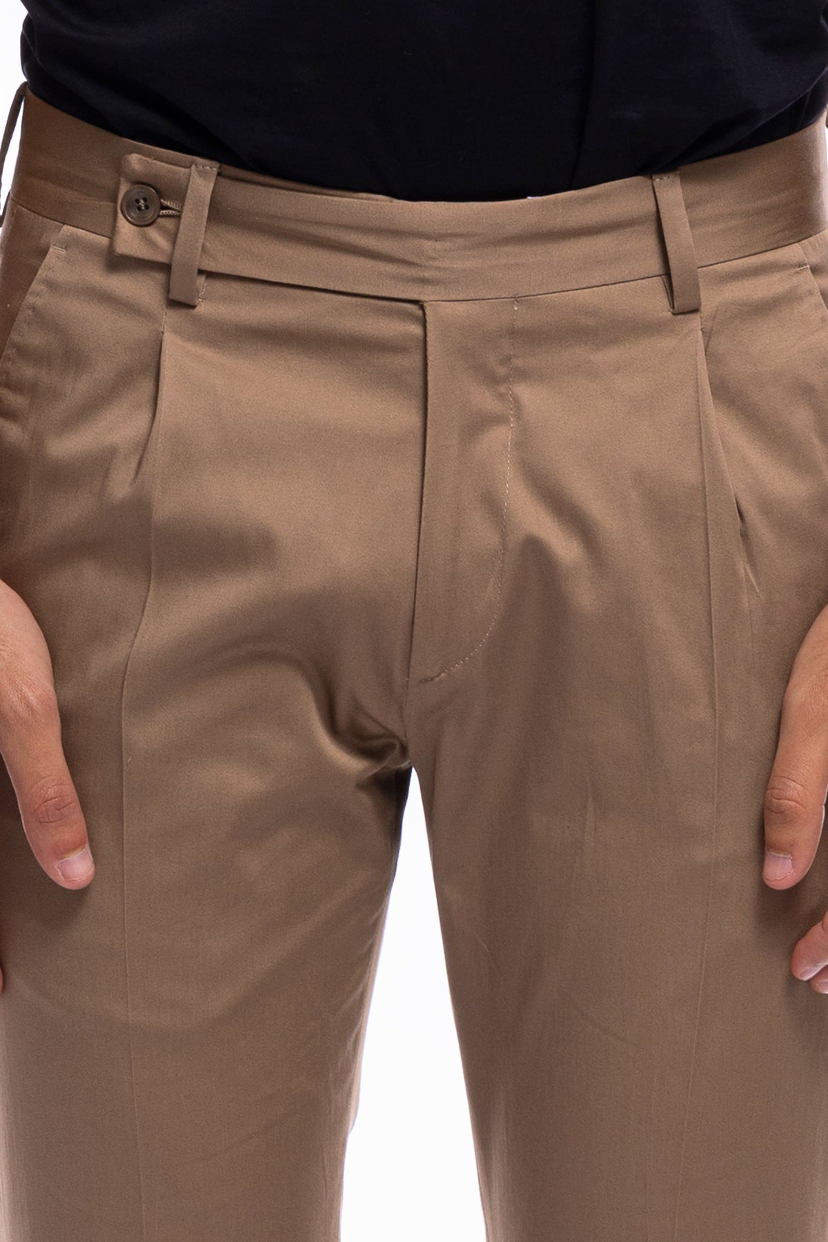 Pantalone uomo Fango di cotone leggermente elastico tasca america con una pinces e risvolto 4cm