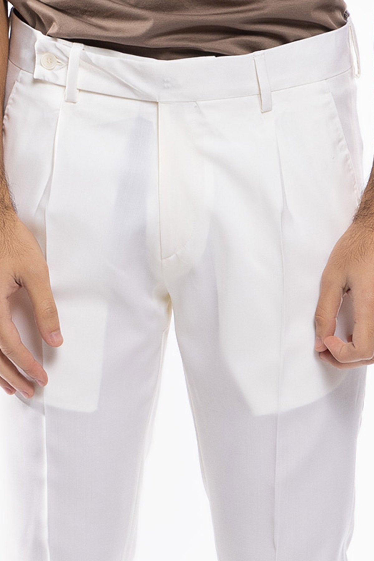 Pantalone uomo Bianco fresco lana super 130's  tasca america con una pinces e risvolto 4cm