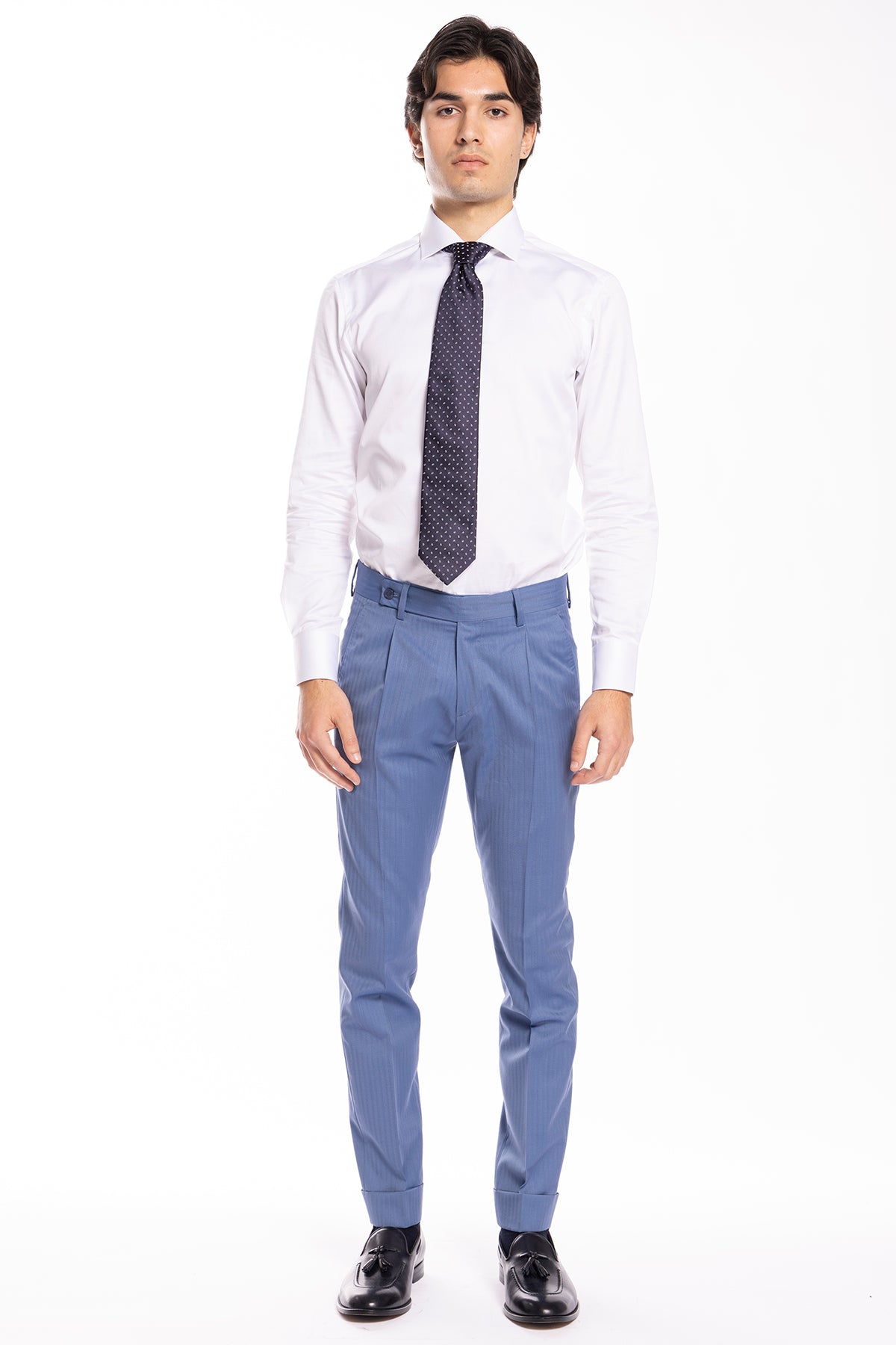 Pantalone uomo celeste Solaro fresco lana e seta Holland &amp; Sherry tasca america con una pinces e risvolto 4cm