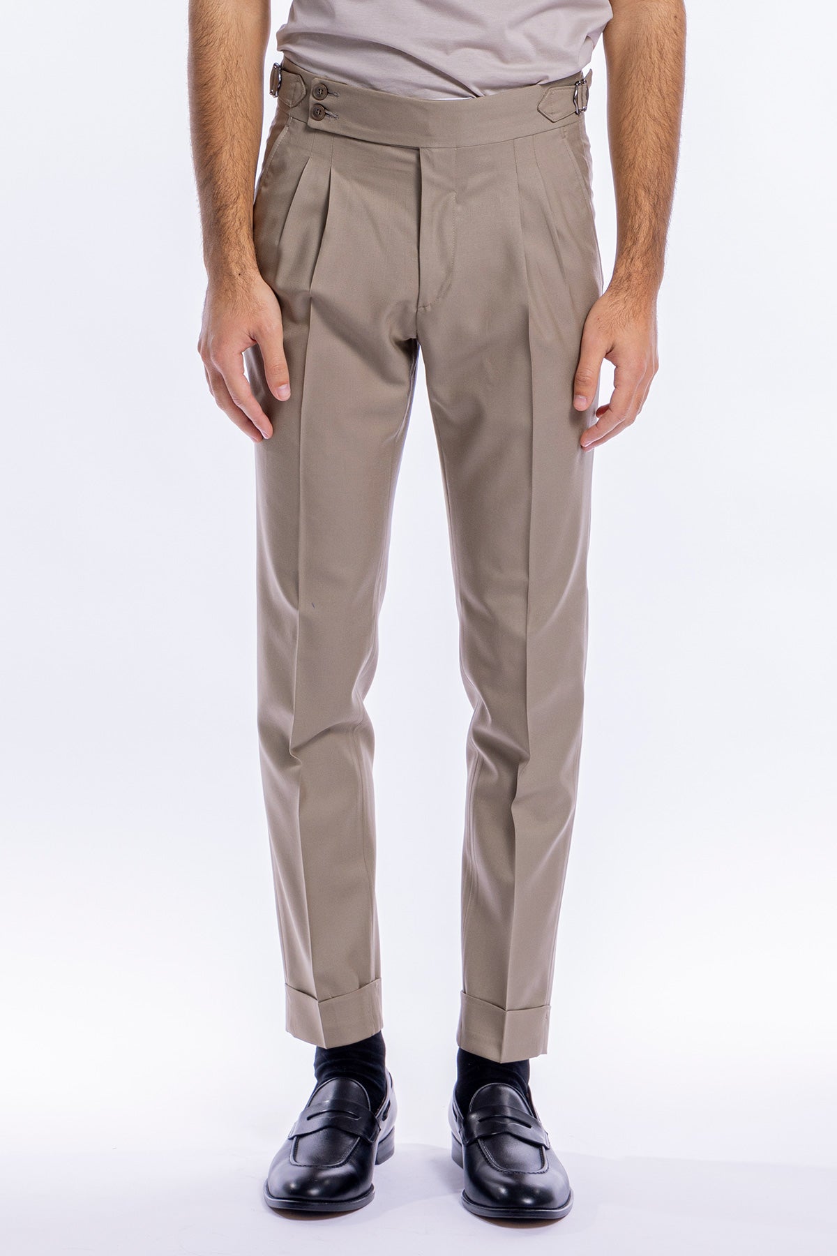 Pantalone uomo Beige vita alta doppia pinces in fresco lana super 140's Holland & Sherry con fibbiel laterali