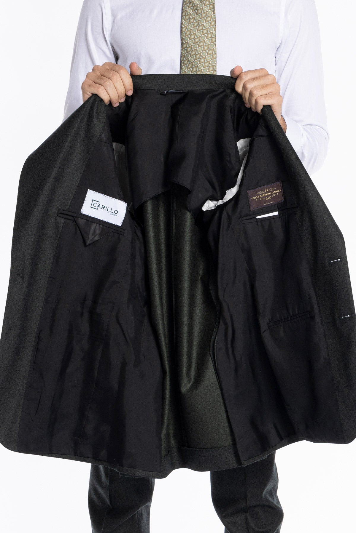 Giacca uomo monopetto verde scuro in pura lana Rever a lancia e tasche a toppe Vitale Barberis Canonico