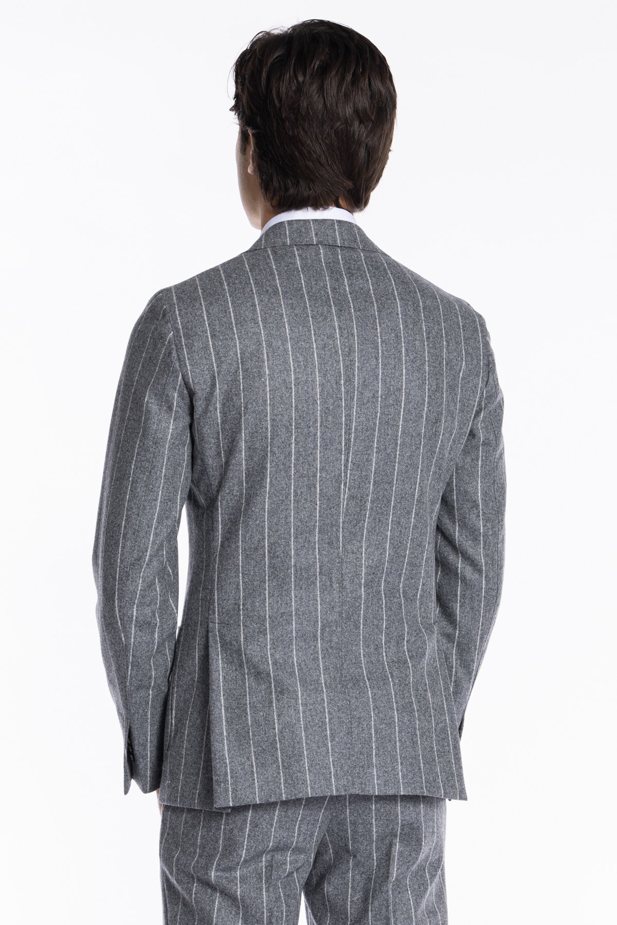 Giacca uomo monopetto grigia gessata in pura lana Rever a lancia e tasche a toppe Vitale Barberis Canonico