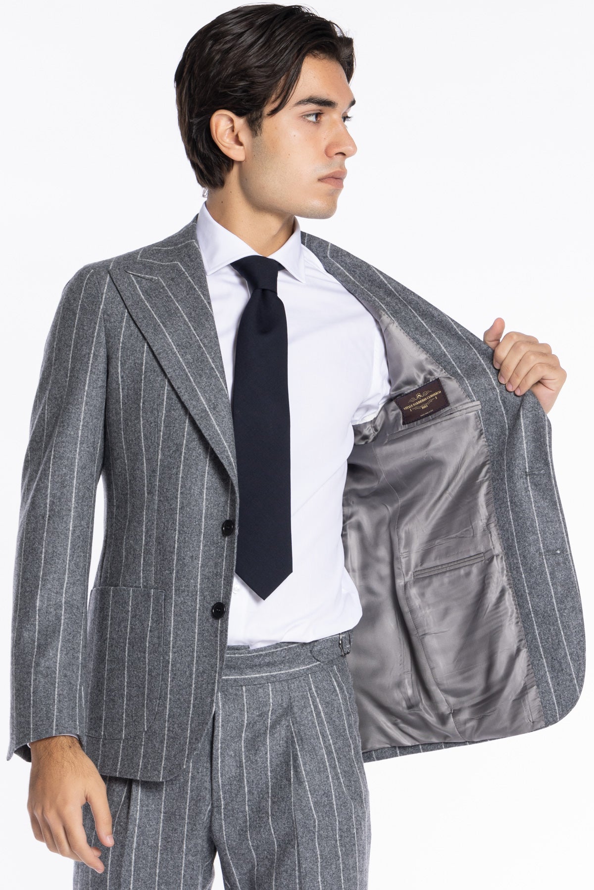 Giacca uomo monopetto grigia gessata in pura lana Rever a lancia e tasche a toppe Vitale Barberis Canonico
