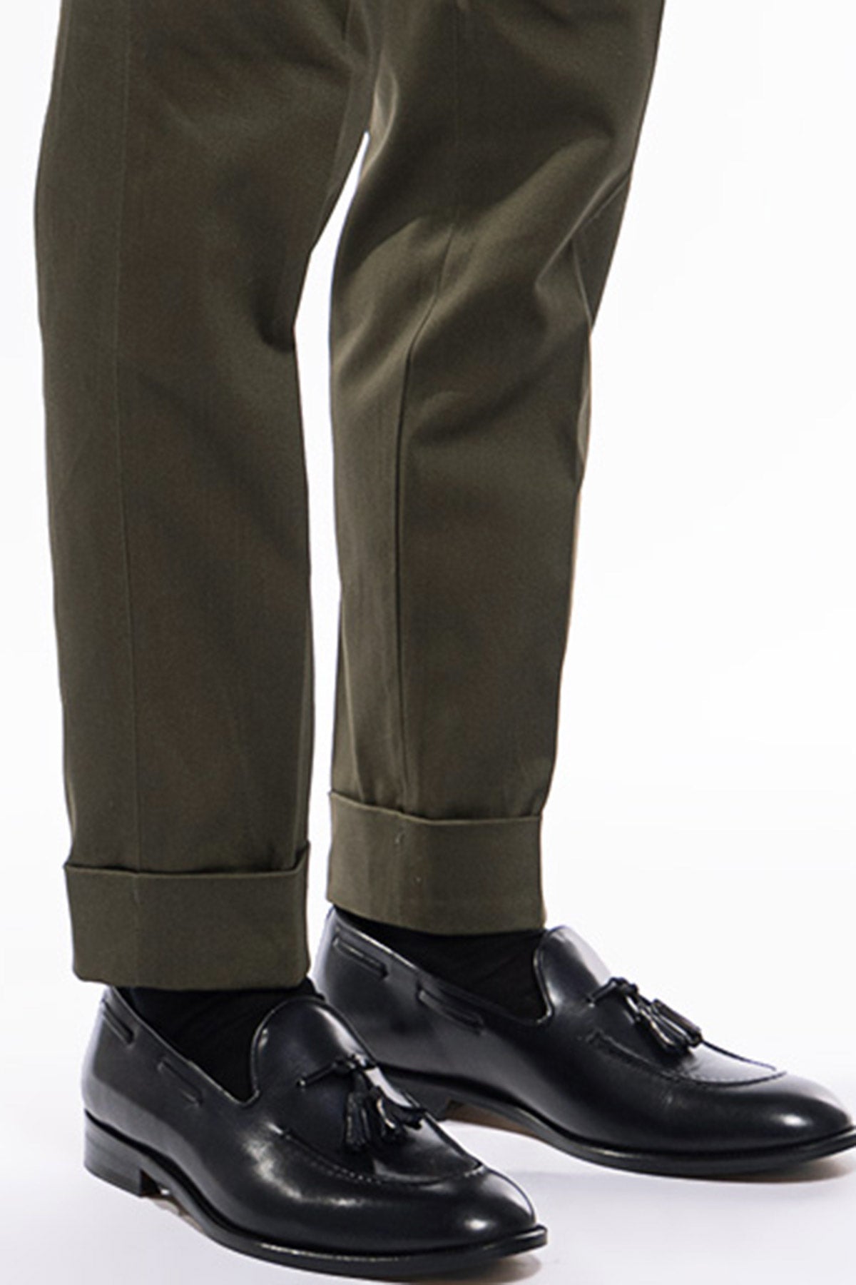 Pantalone uomo Verde militare vita alta tasca america in cotone con doppia pinces e fibbie laterali