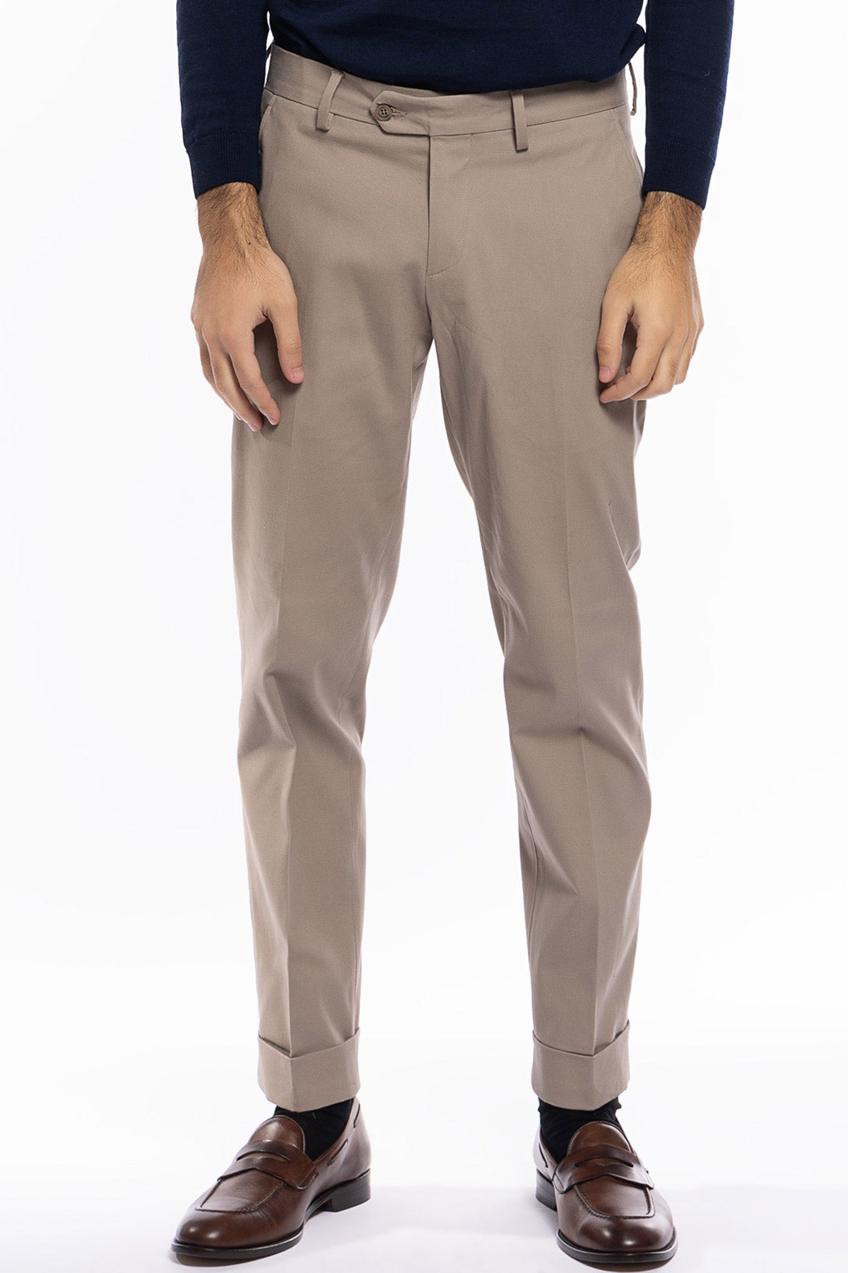 Pantalone uomo Beige tasca america in cotone slim fit con risvolto di 5cm