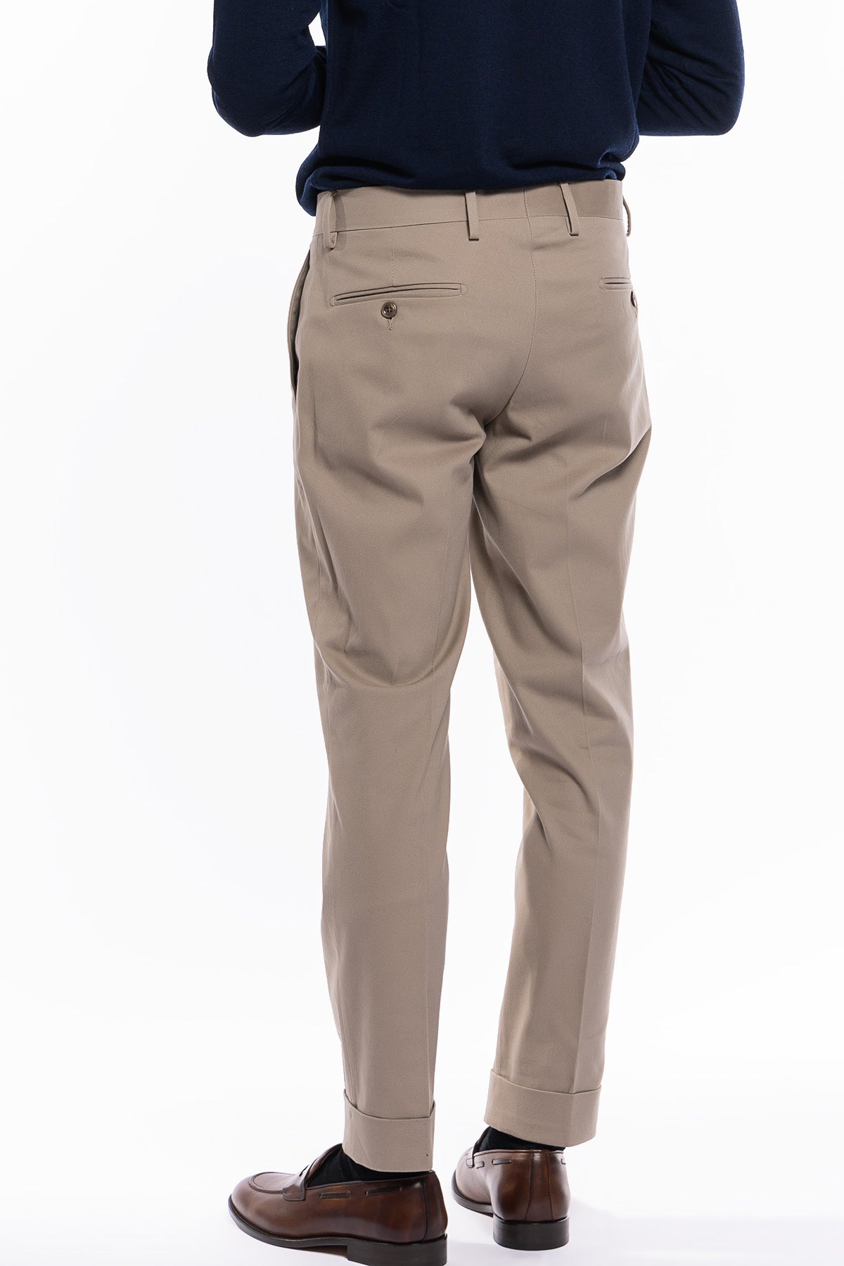 Pantalone uomo Beige tasca america in cotone slim fit con risvolto di 5cm