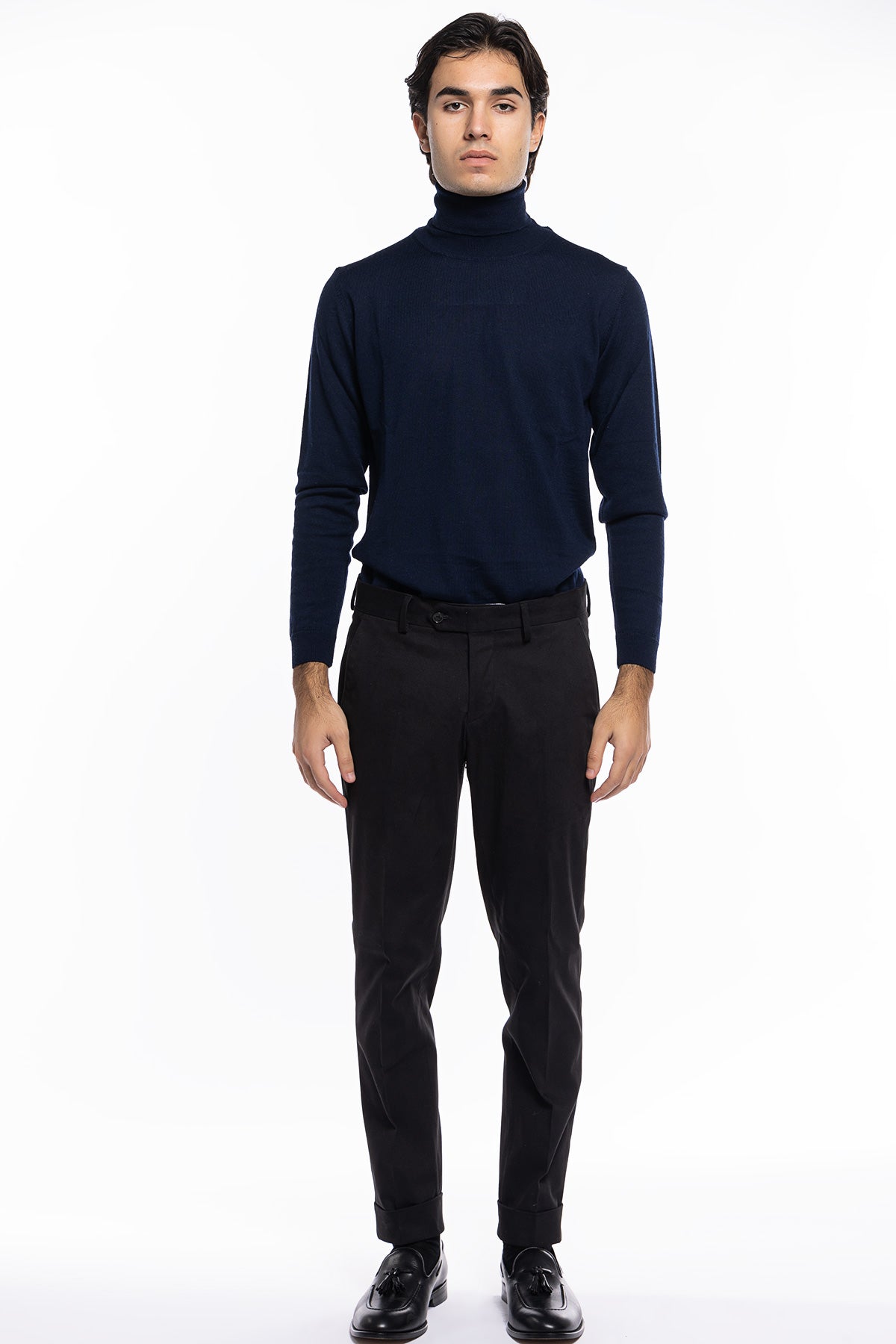 Pantalone uomo Nero tasca america in cotone slim fit con risvolto di 5cm