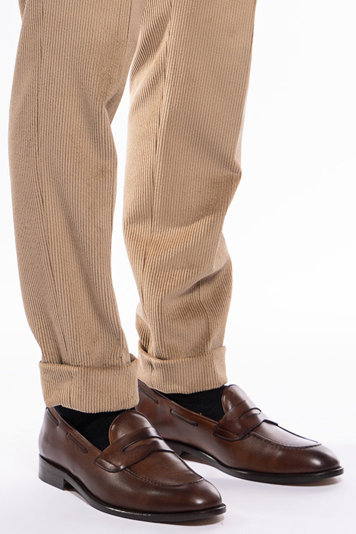 Pantalone uomo Beige vita alta biforcato doppia pinces in velluto a costine strette